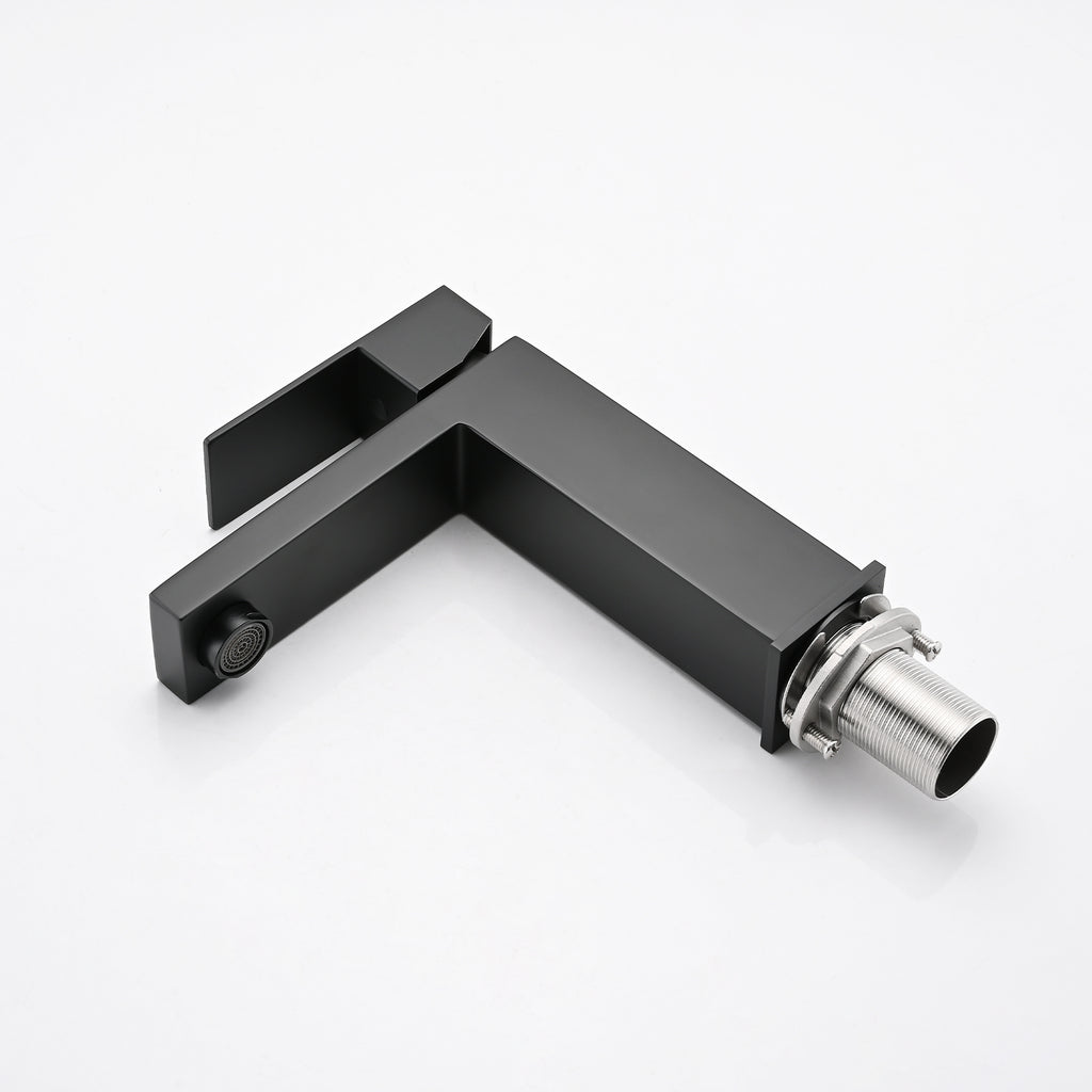 Single Hole Bathroom Faucet