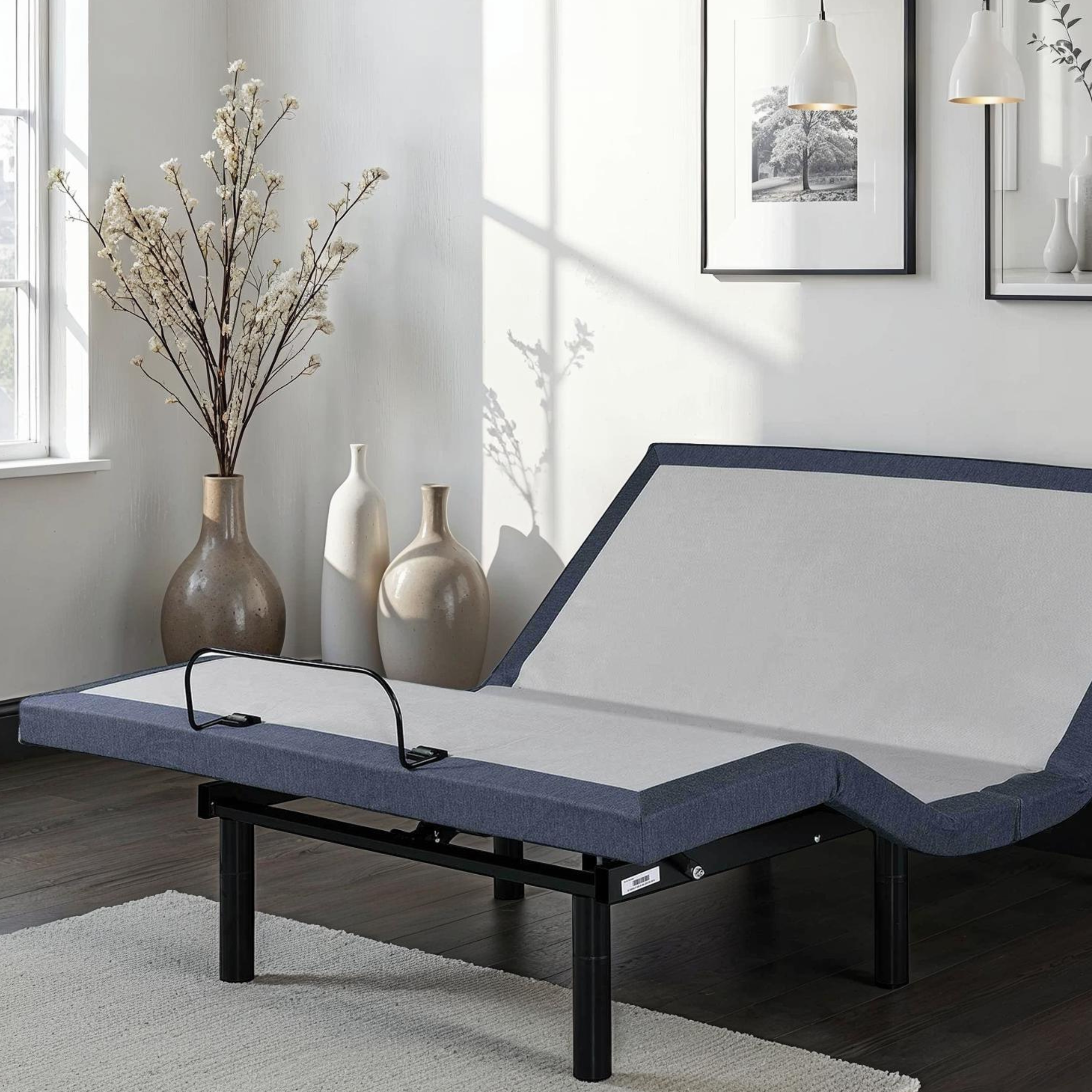 Queen Adjustable Bed Base with Three Vibration Modes