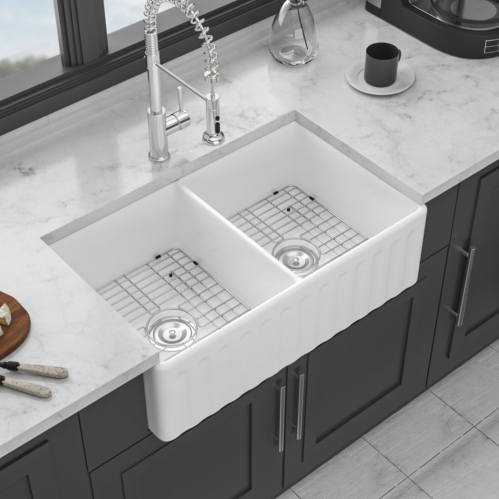 White Farmhouse Sink - 33 x 20 x 10 Inch