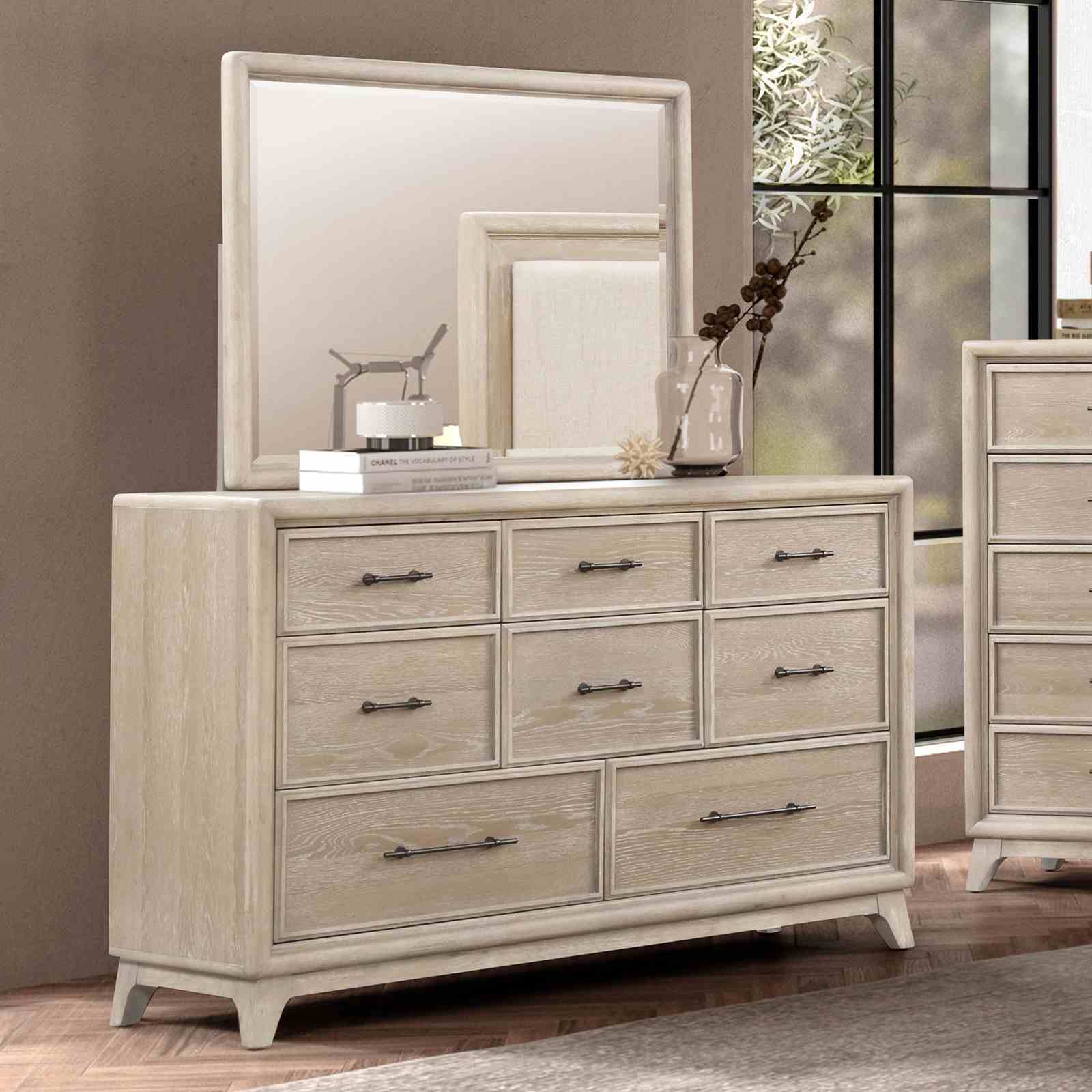 Oak Finish Eight Drawers Dresser With Mirror