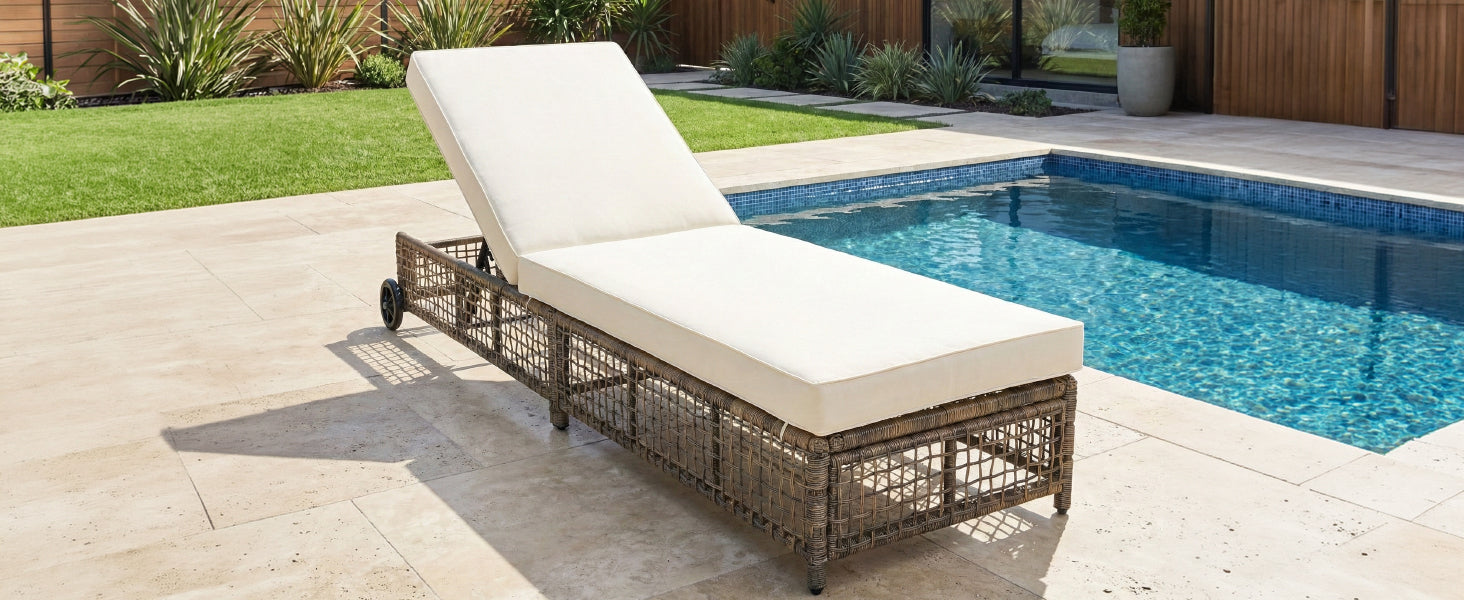 TREXM Outdoor Lounge Chair with Cushion and Wheels