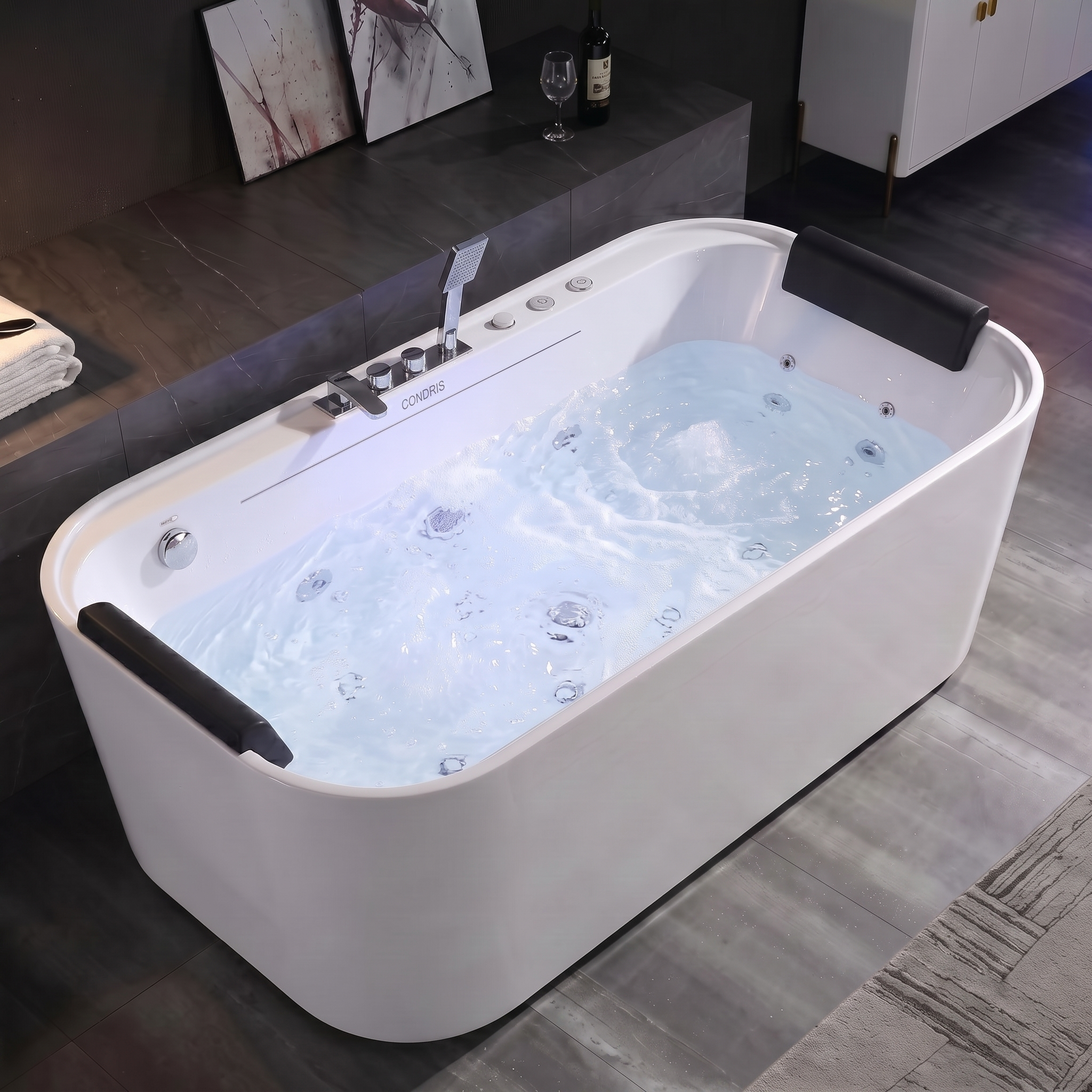 Condris 67" x 35" Whirlpool Bathtub