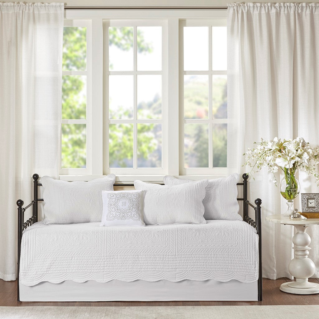 6 Piece Reversible Scalloped Edge Daybed Cover Set