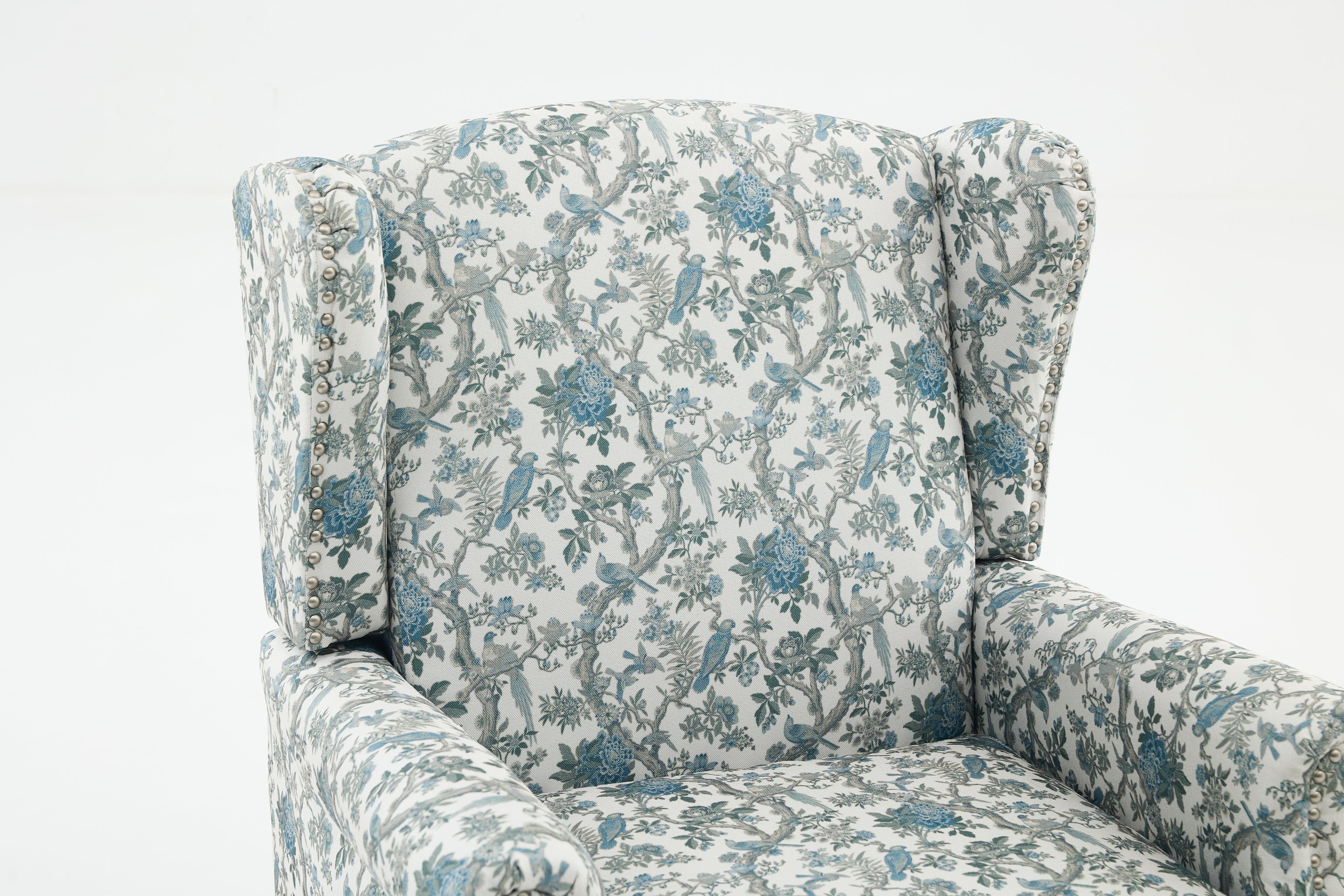 Modern Accent Chair with Retro Wood Legs