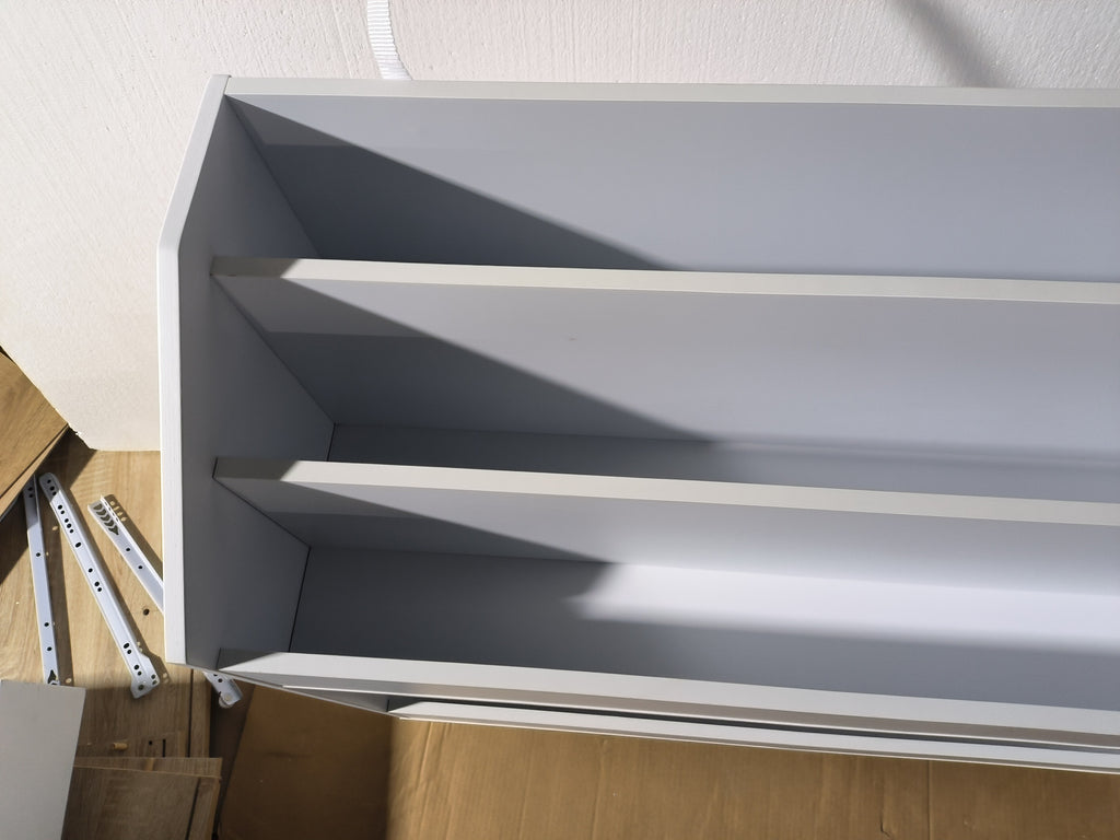 Toddler Book Display Shelf with Storage