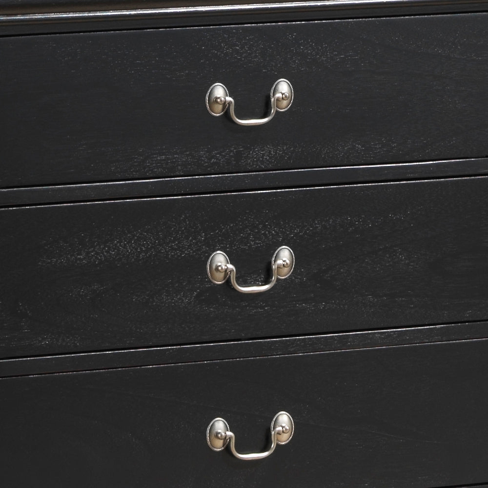 Elegant Traditional Dresser
