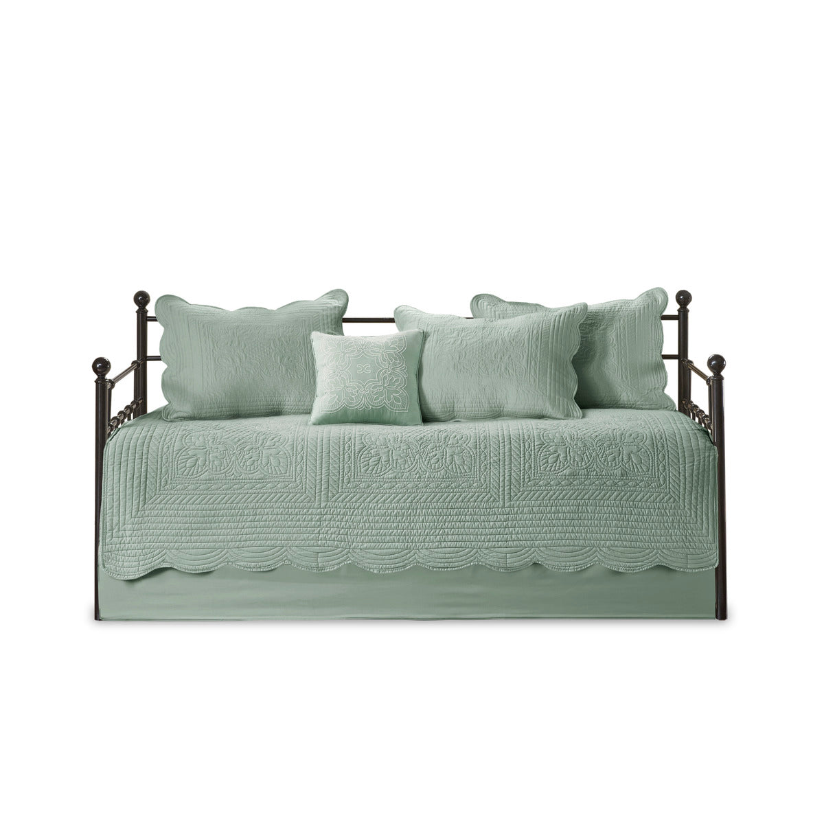 6 Piece Reversible Scalloped Edge Daybed Cover Set