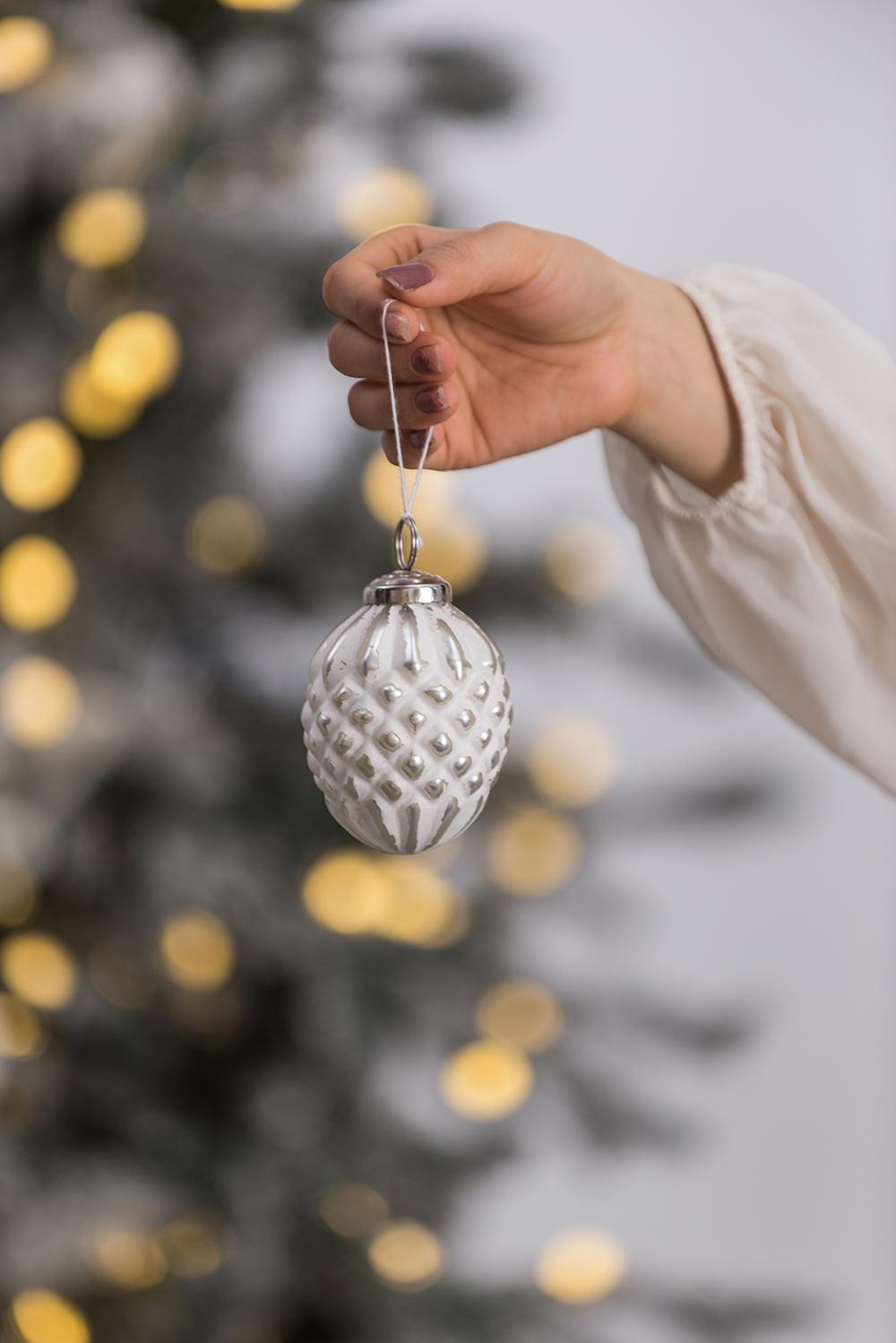 D4x4.2"H Christmas Ball Ornaments - Set of 12