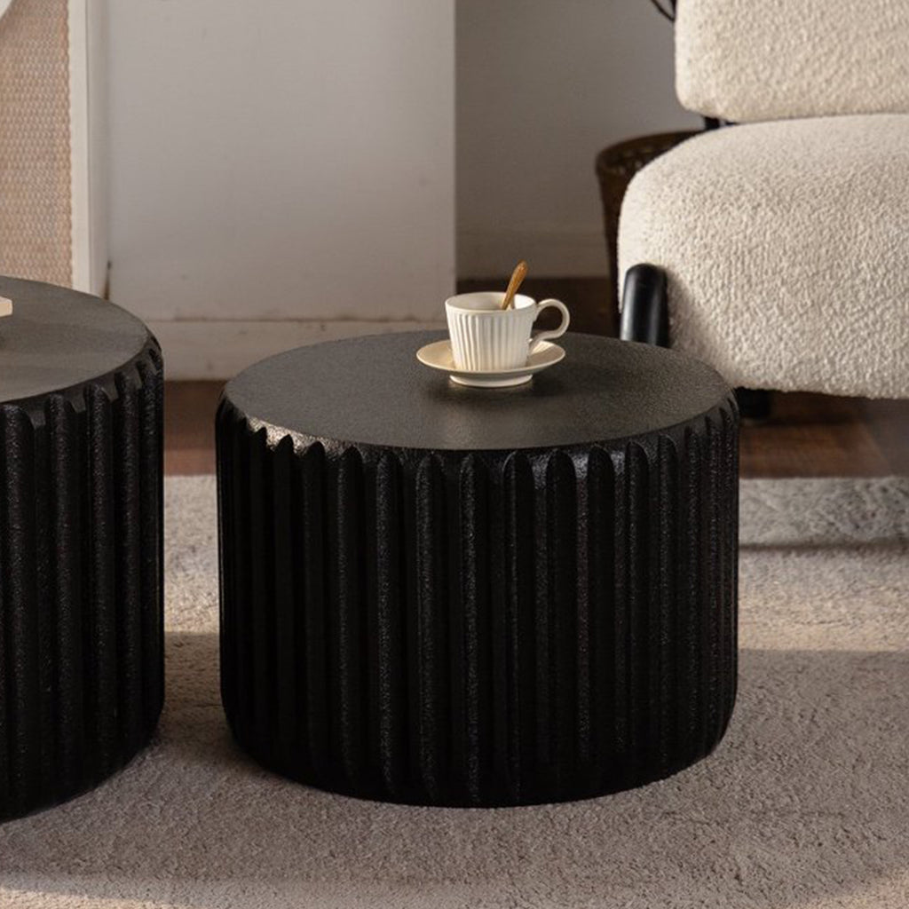 Black Scalloped Round Coffee Table Set
