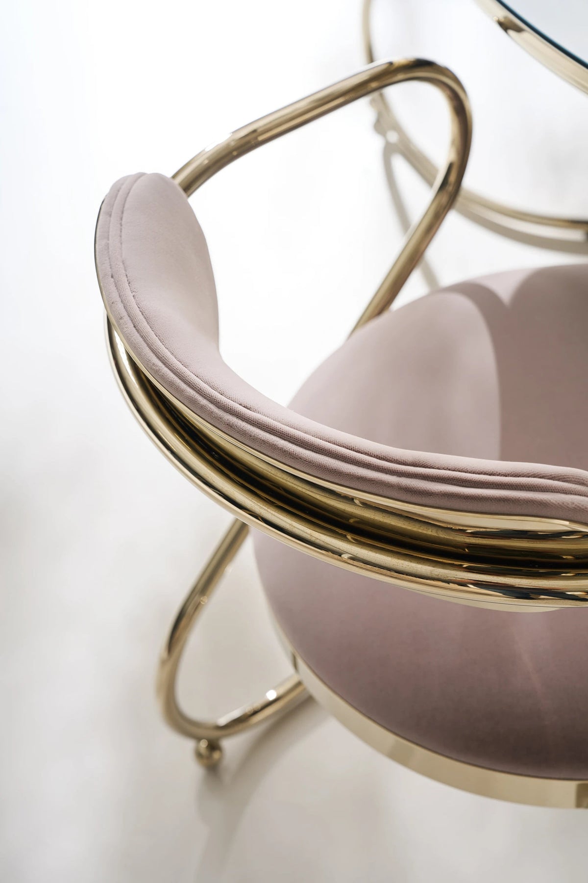 Retrospect Dining Chair
