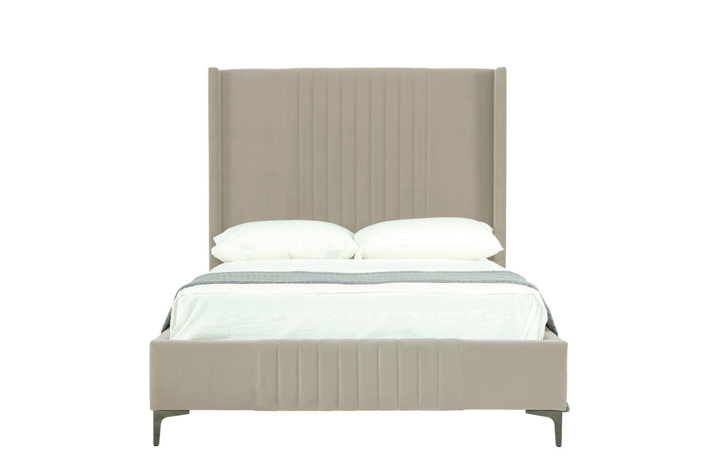 Promenade Upholstered Velvet Full Bed in Rustic