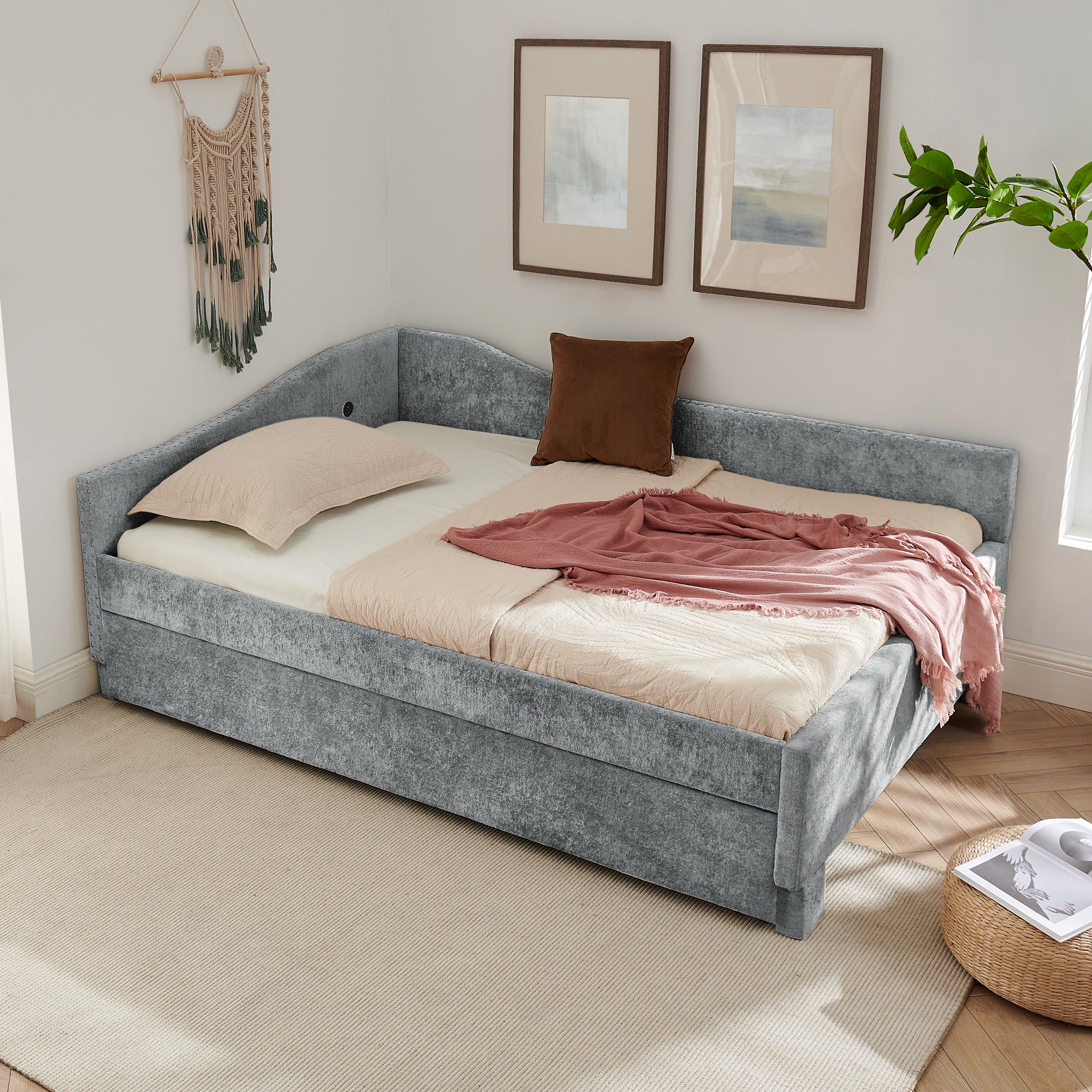 Full Size Curved Round Edge Padded Backrest Daybed