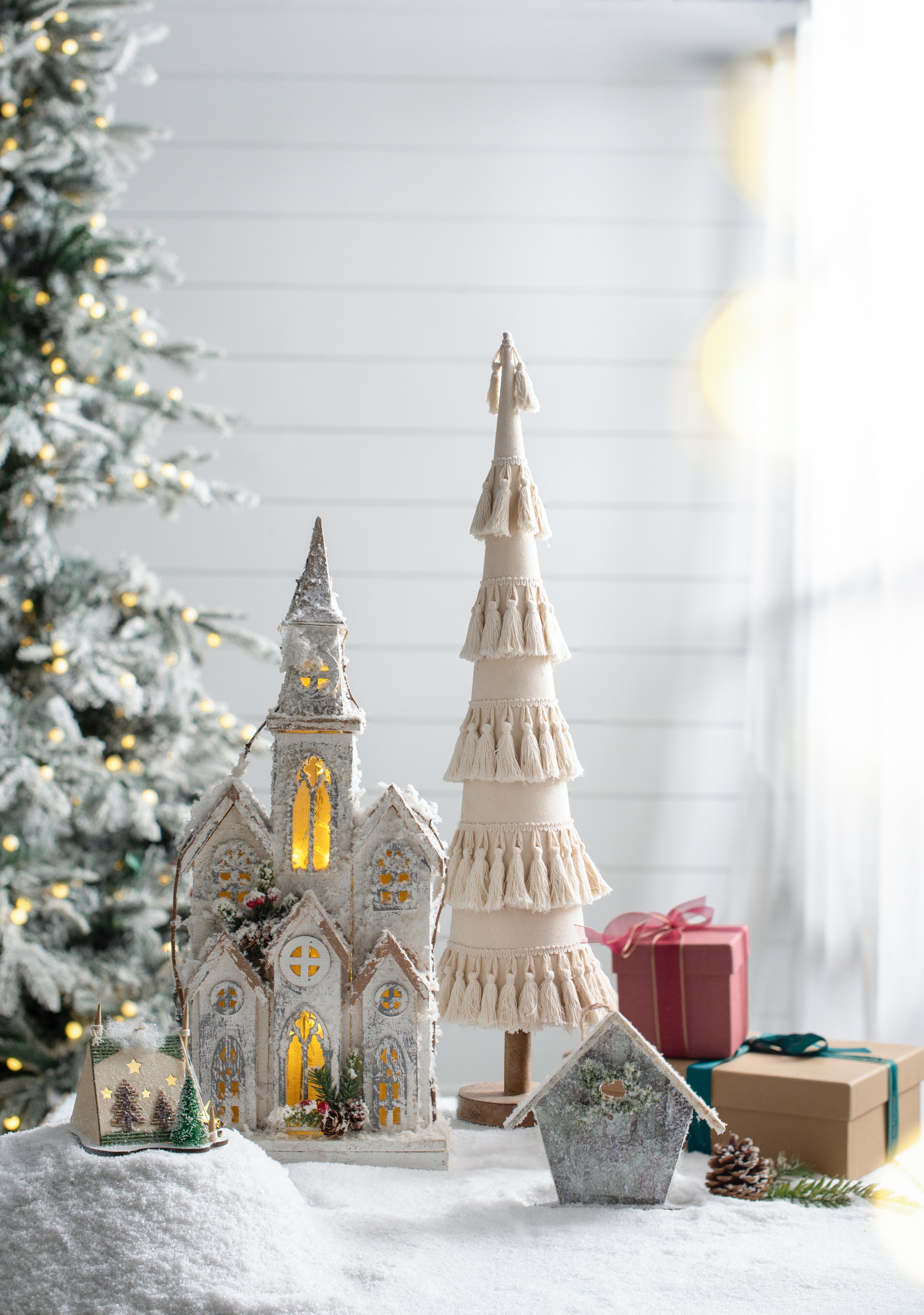 Fringes Embellished Cone With Wooden Base