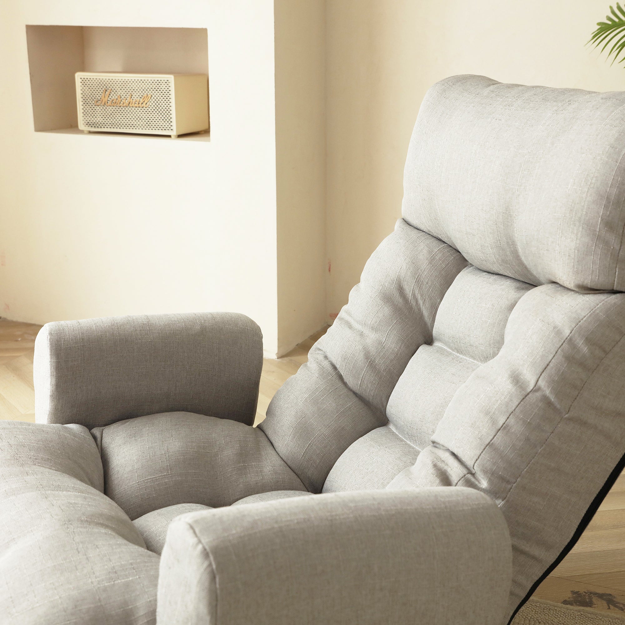 Adjustable Head and Waist Game Lounge Chair