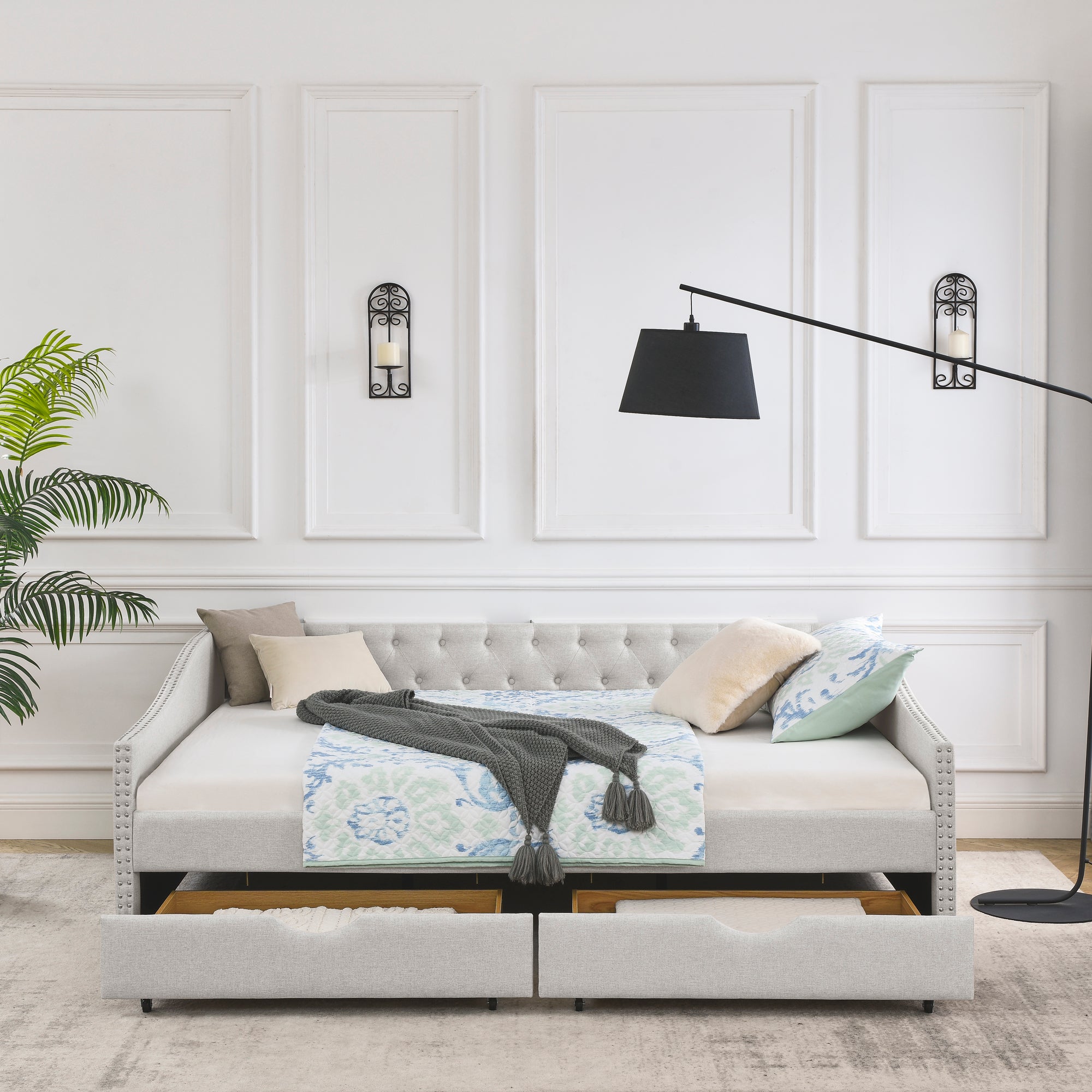 Queen Size Upholstered Daybed with Drawers