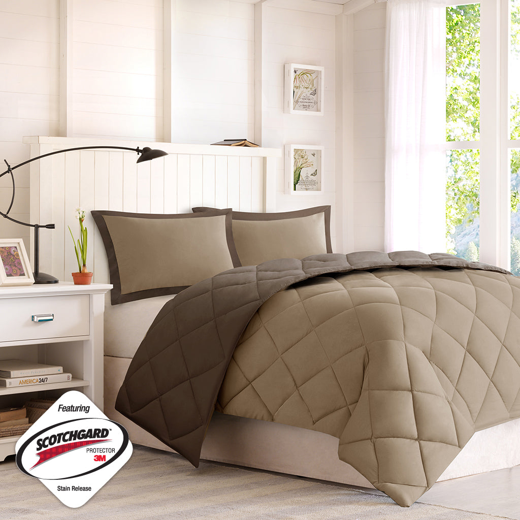 Full/Queen 3M Scotchgard Diamond Quilting Reversible Comforter Set