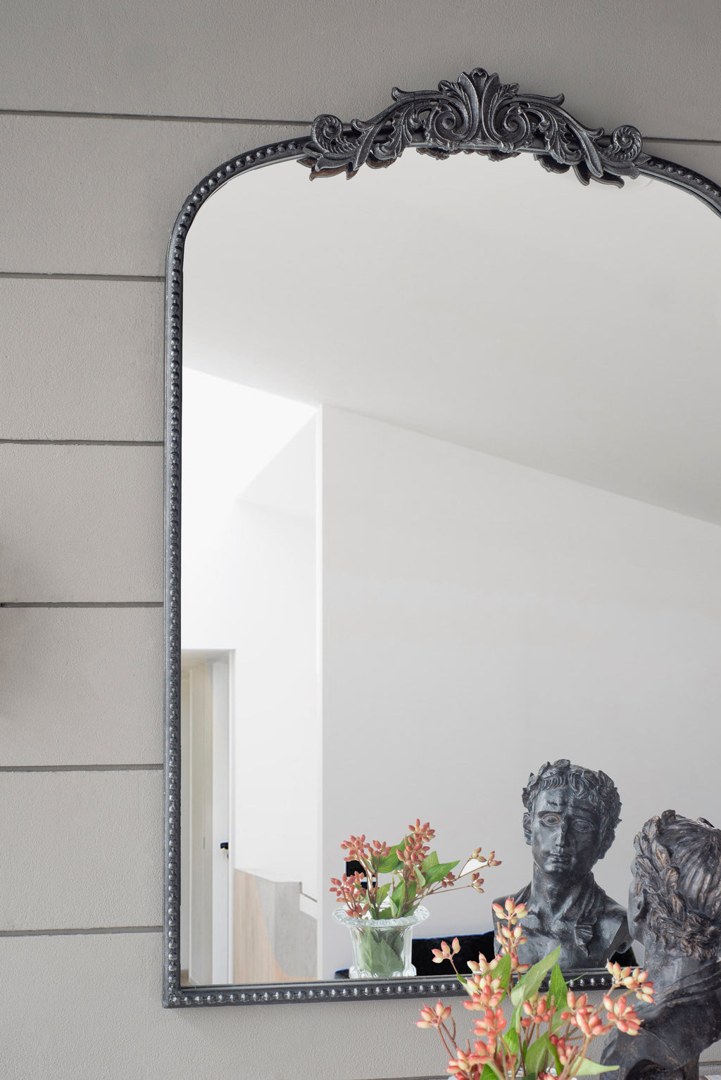 24" x 36" Classic Design Mirror