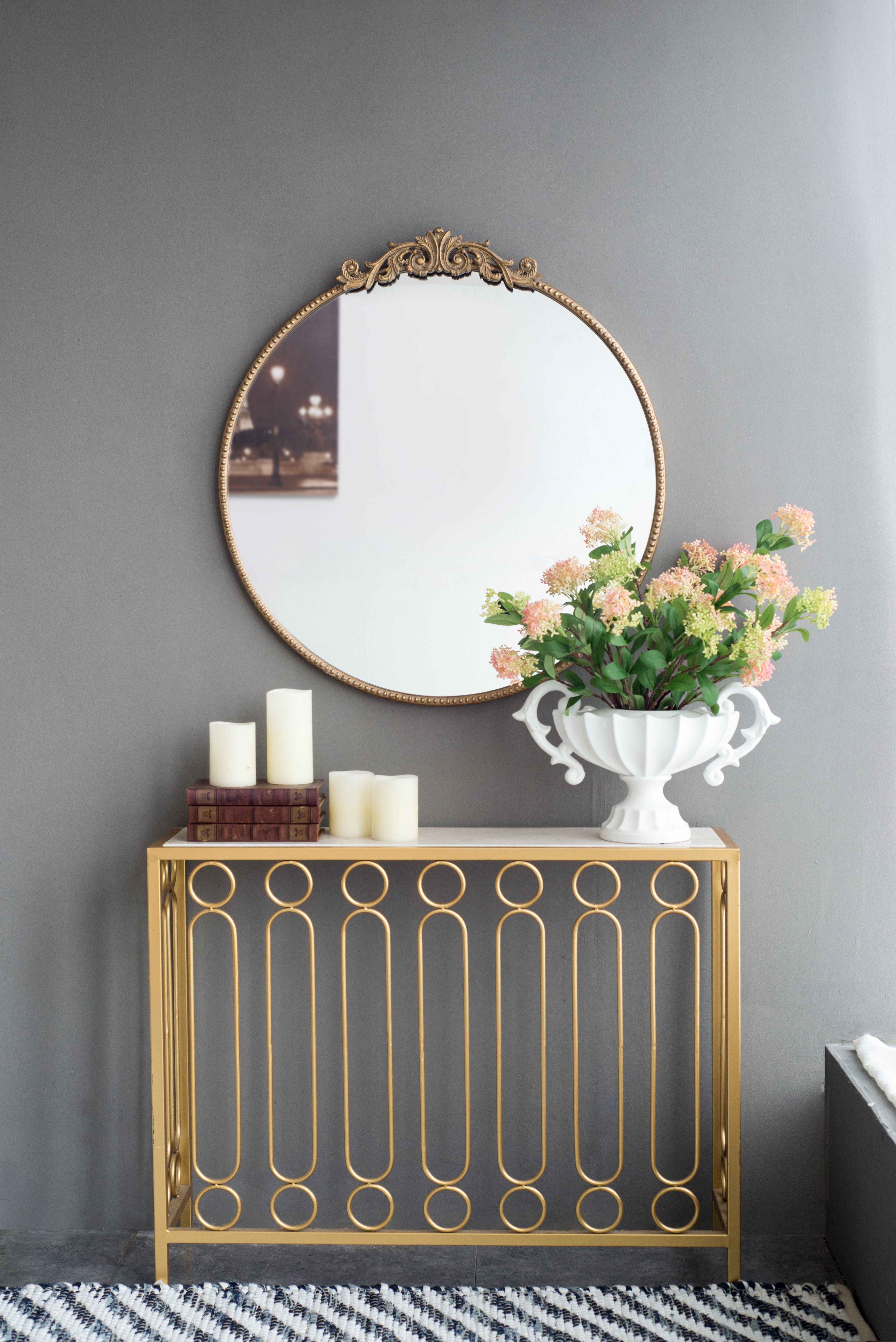 30" x 32" Round Mirror
