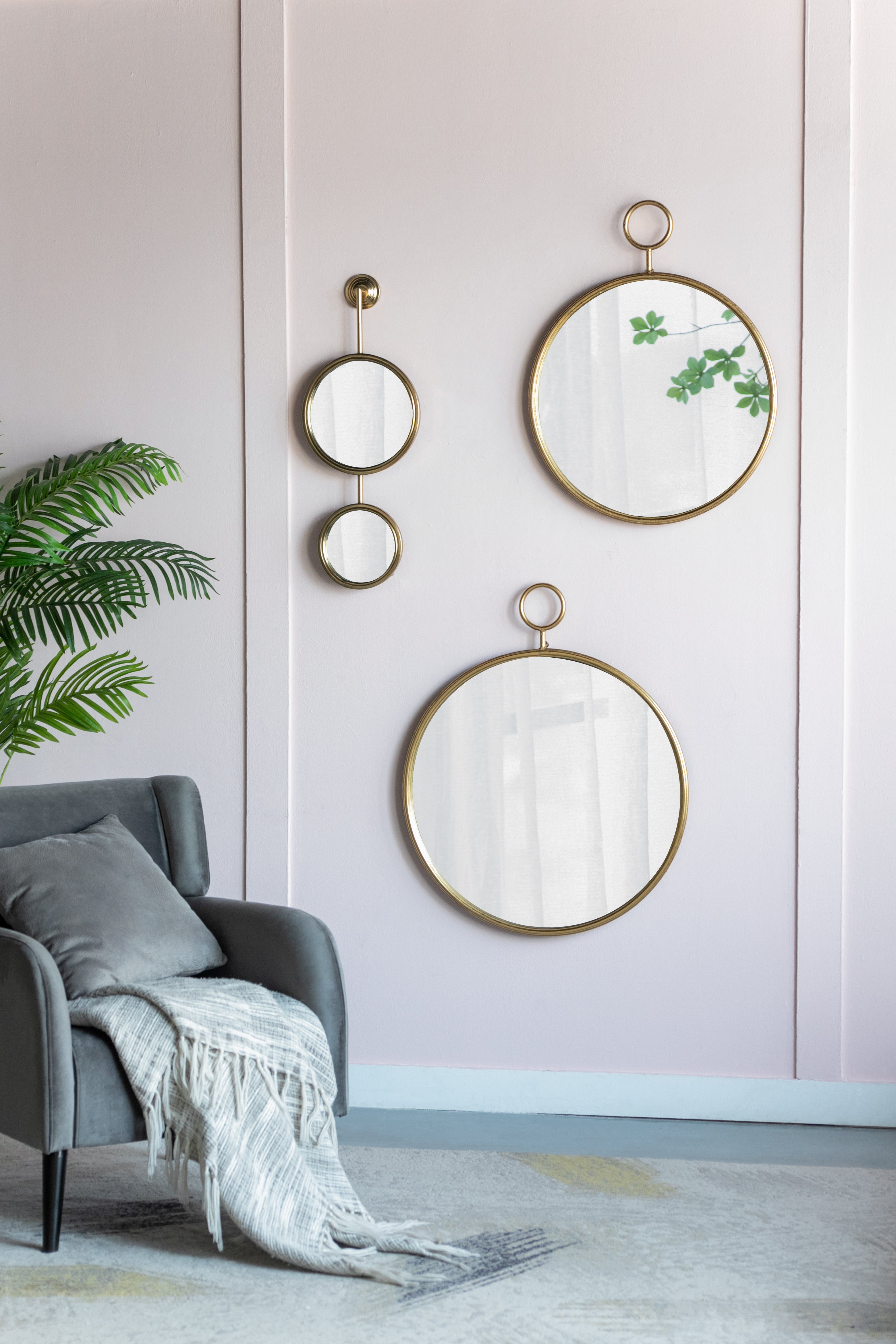 22" x 28" Circle Wall Mirror