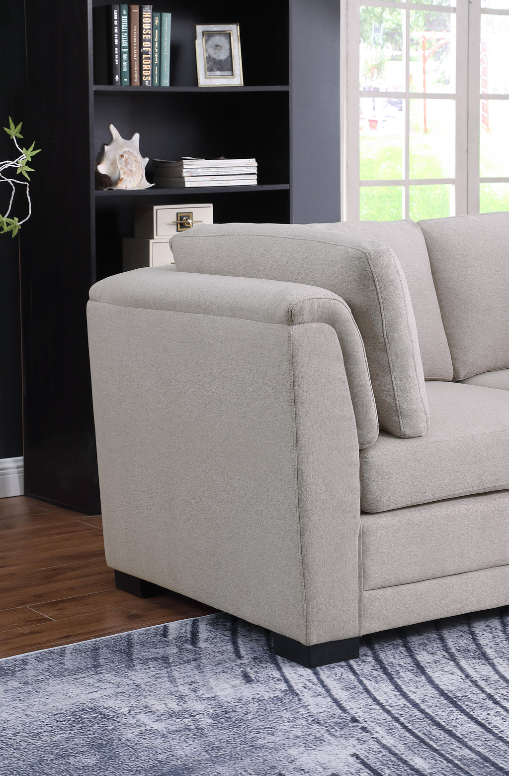 Kristin 70.5" Loveseat