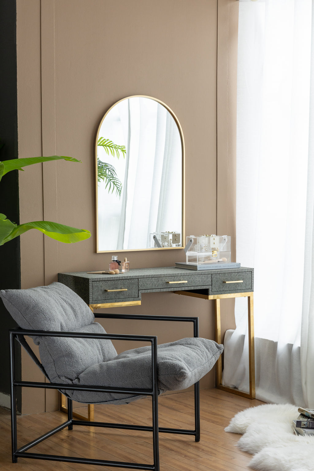 24" x 36" Arched Accent Mirror