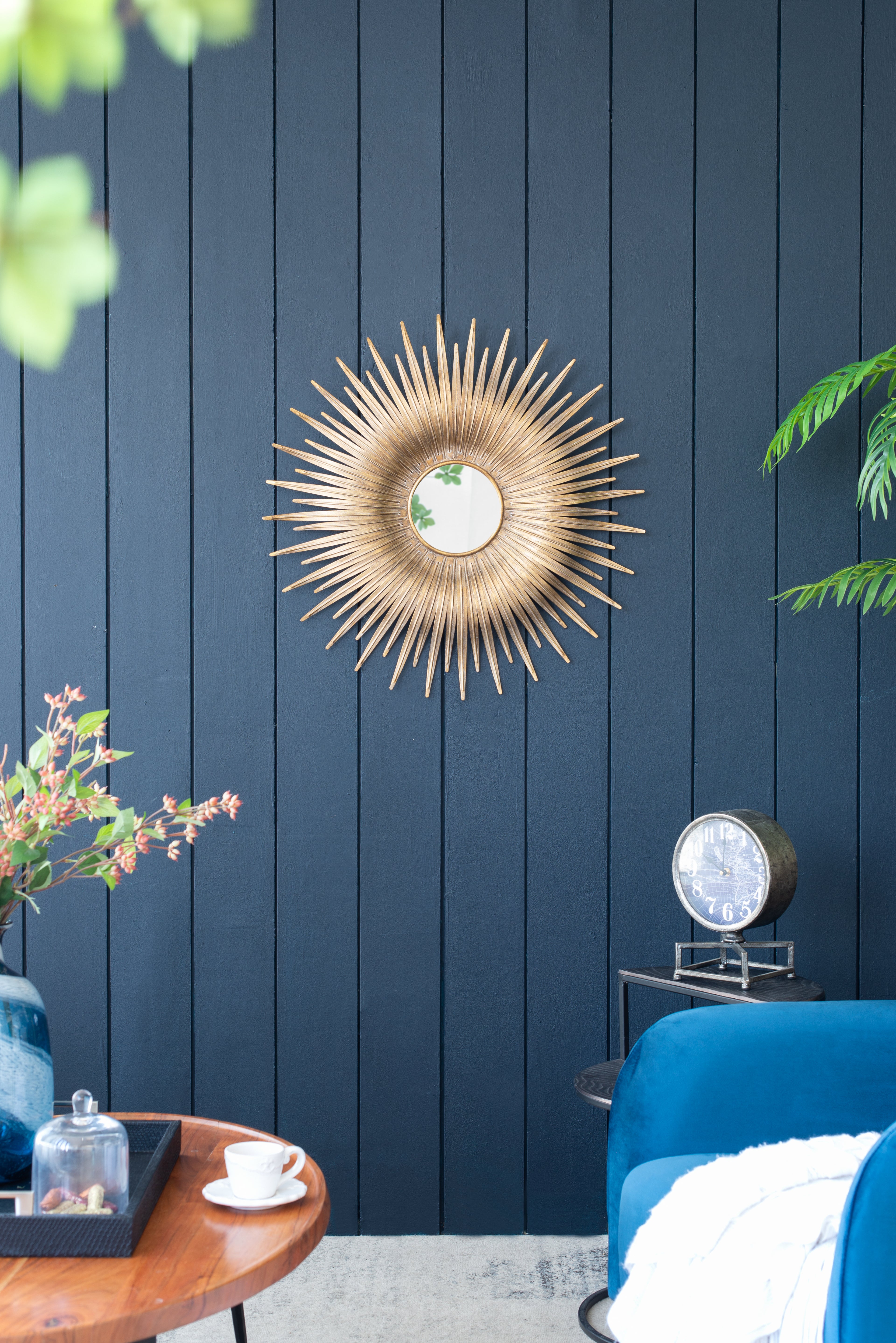 28.3" Retro Design Wall Mirror