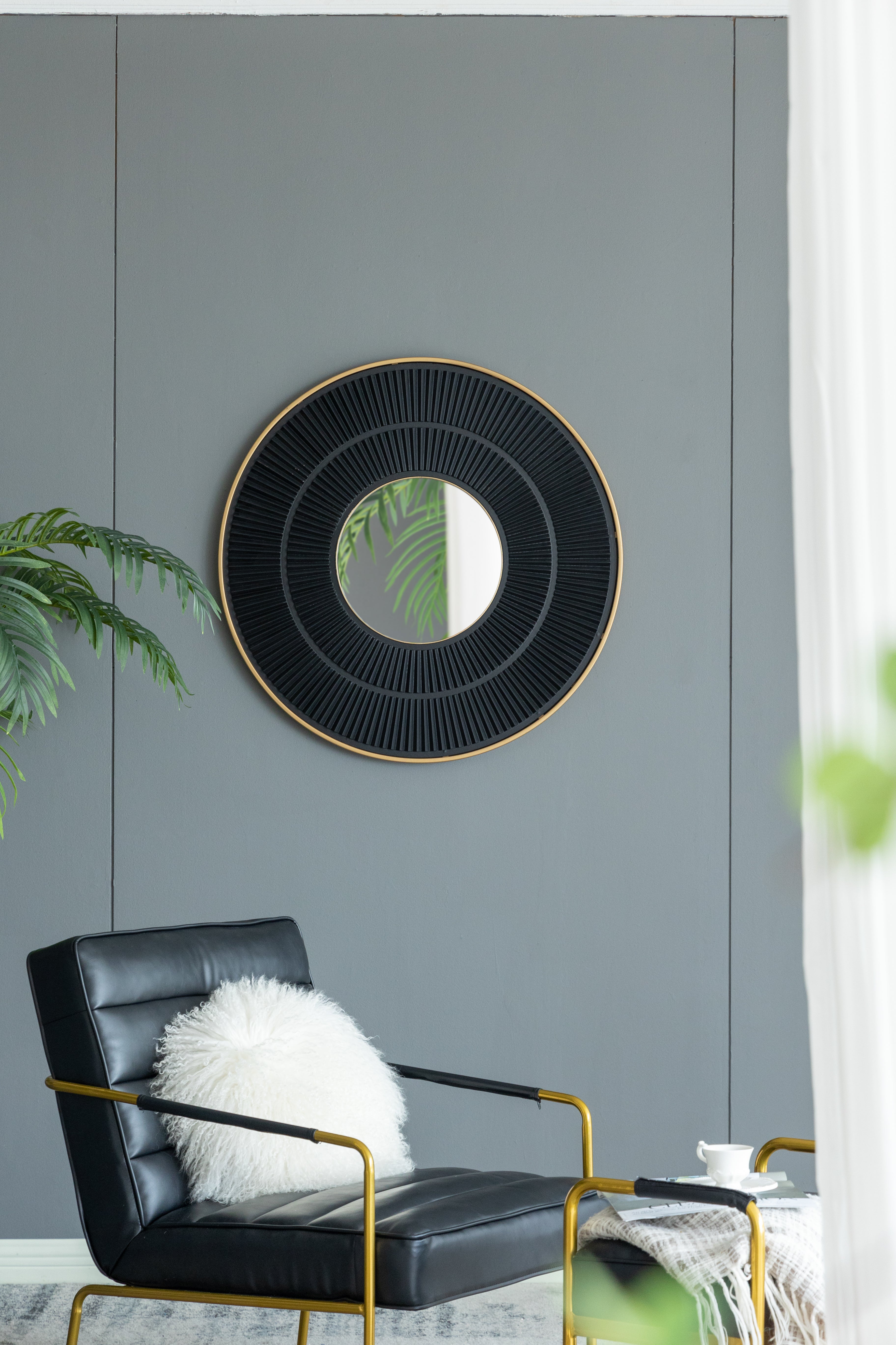 Round Carter Wooden Mirror
