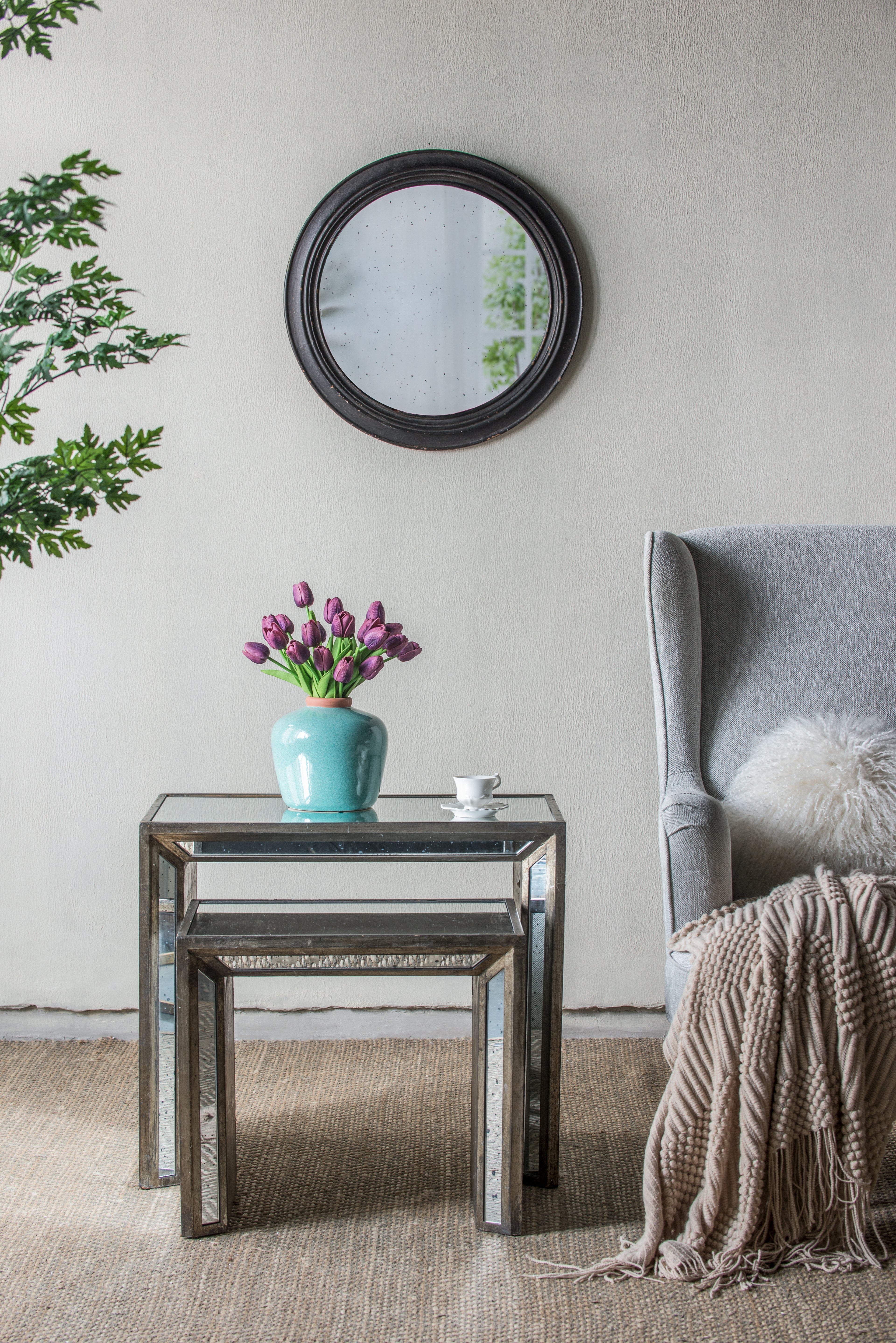 23.5" Circle Wall Mirror with Wooden Frame