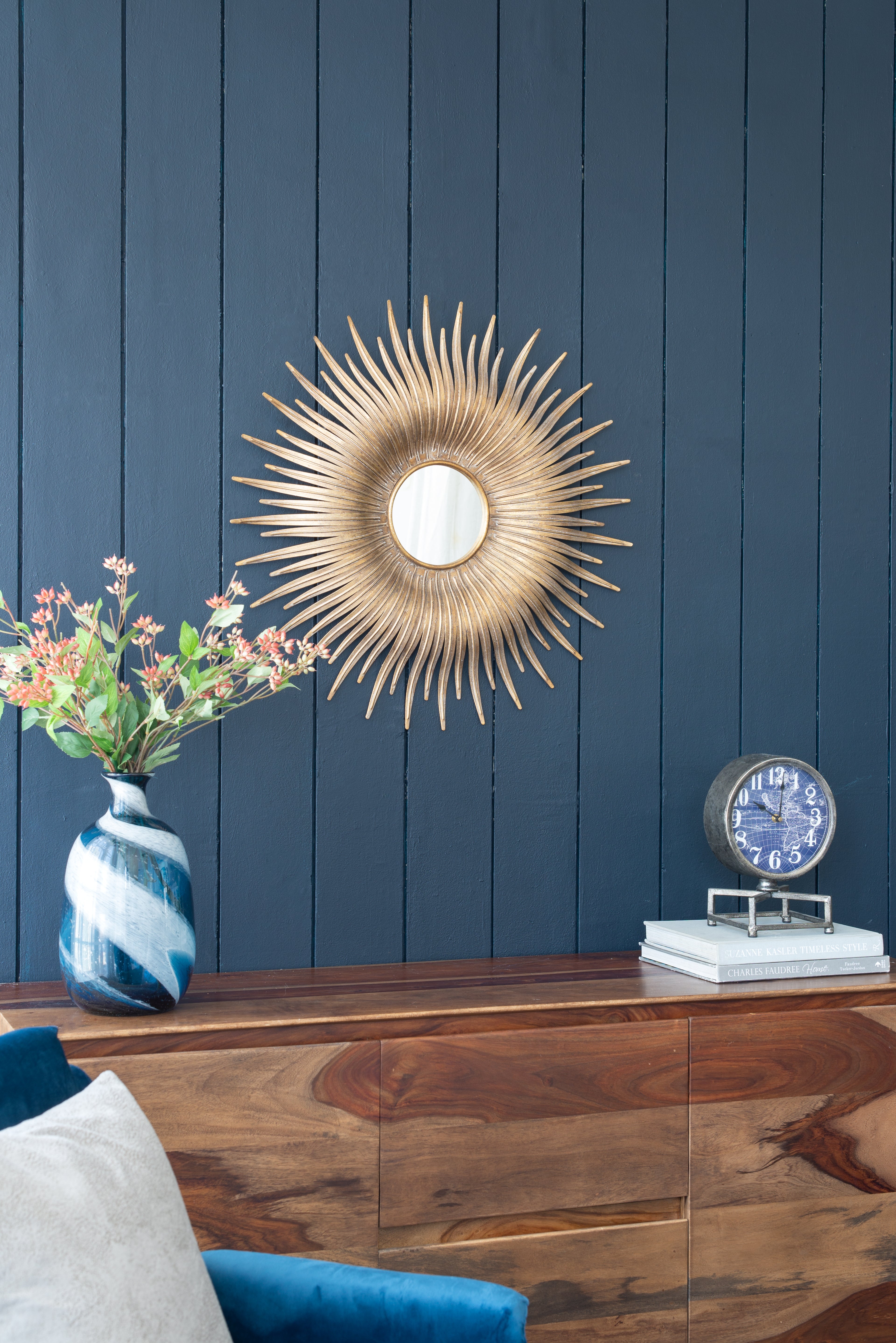 28.3" Retro Design Wall Mirror