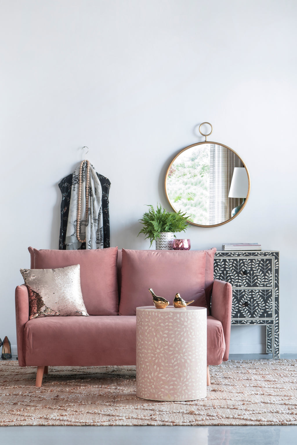 26" x 32" Circle Wall Mirror