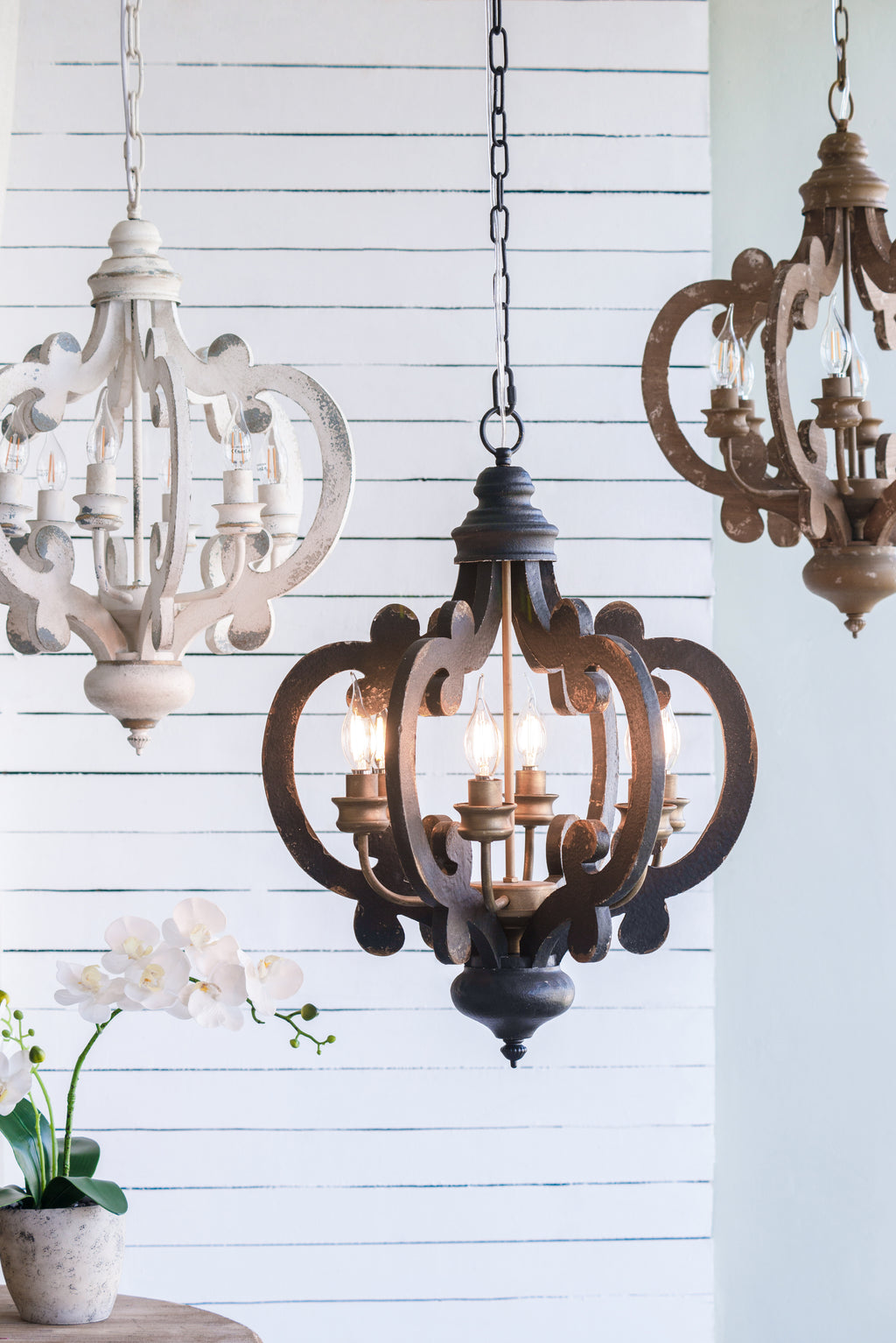 French Country Wood Chandelier - 6-Light Farmhouse Pendant Light Fixture