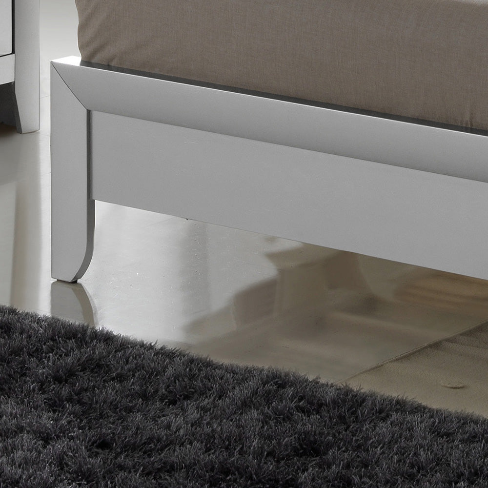 Elegant Contemporary King Bed