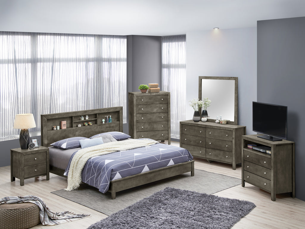 Transitional King-Sized Bed