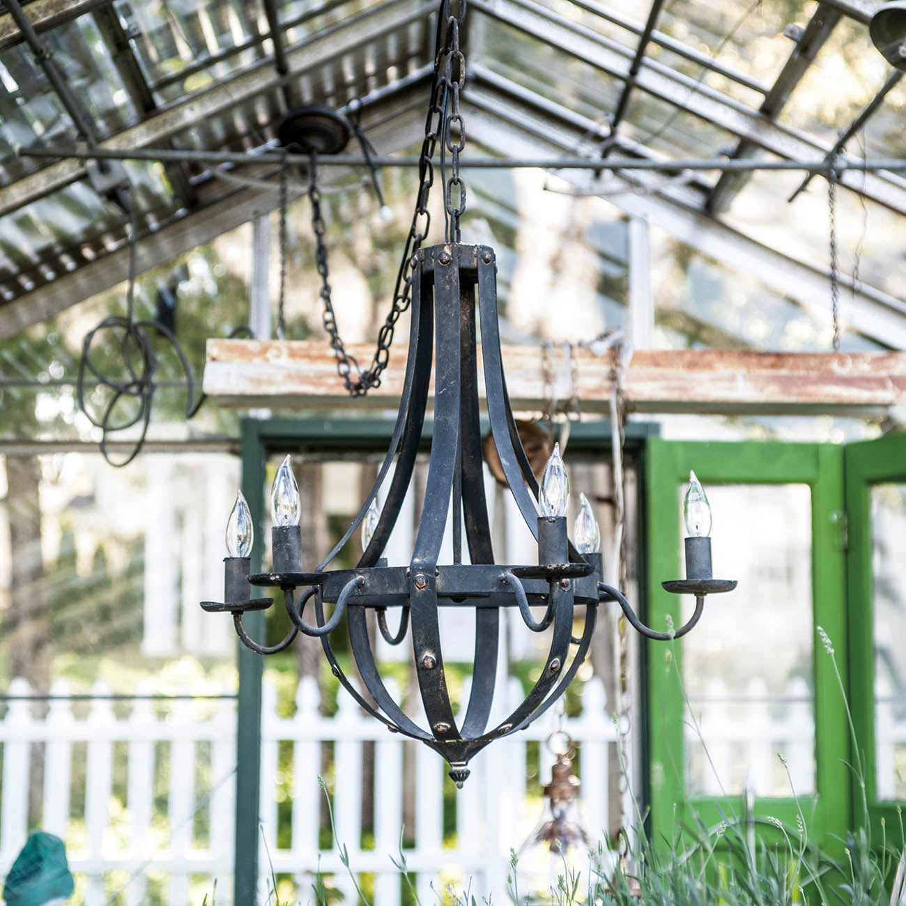 6-Light Metal Chandelier