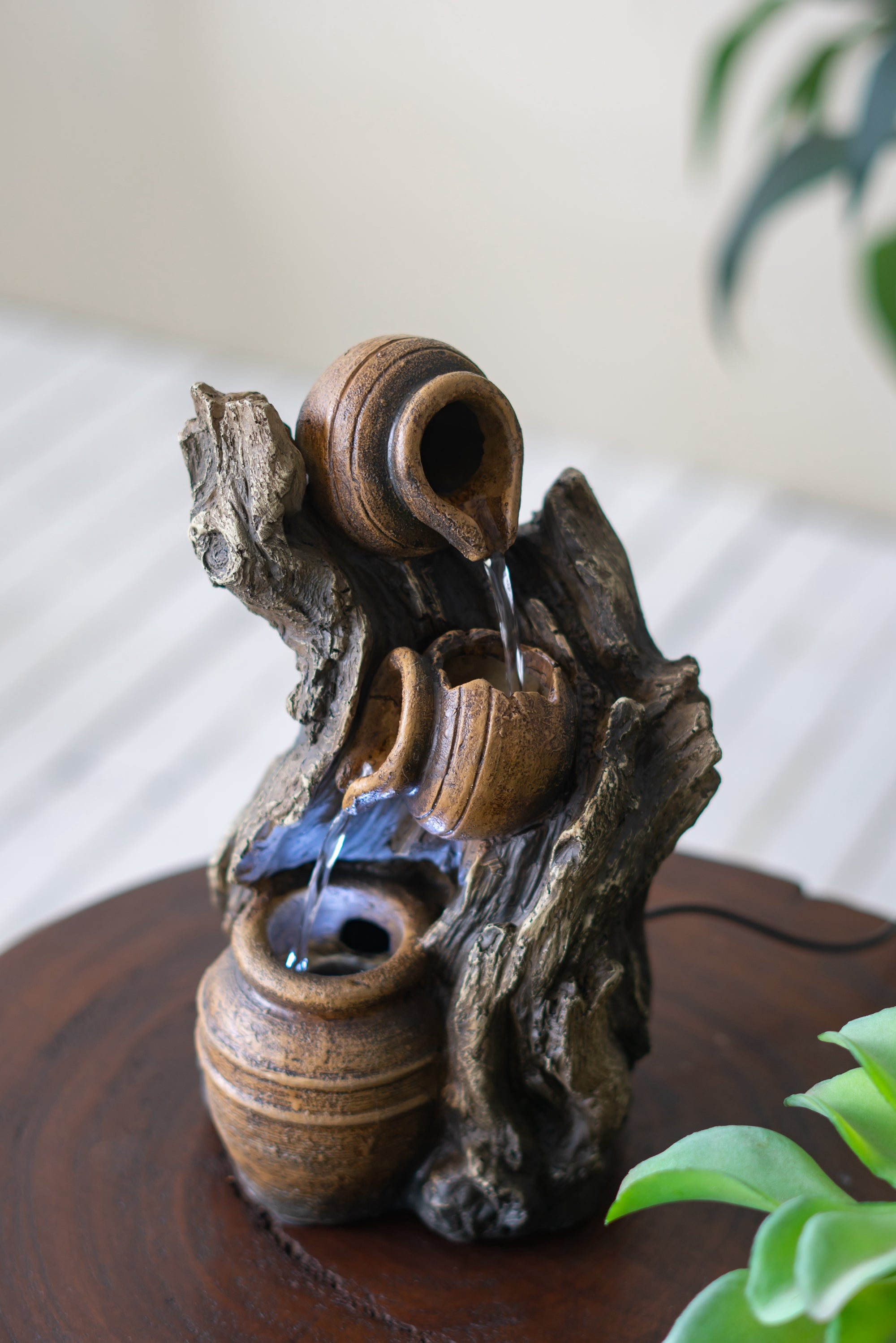 Decorative 3 Tier Water Fountain with Pot Design