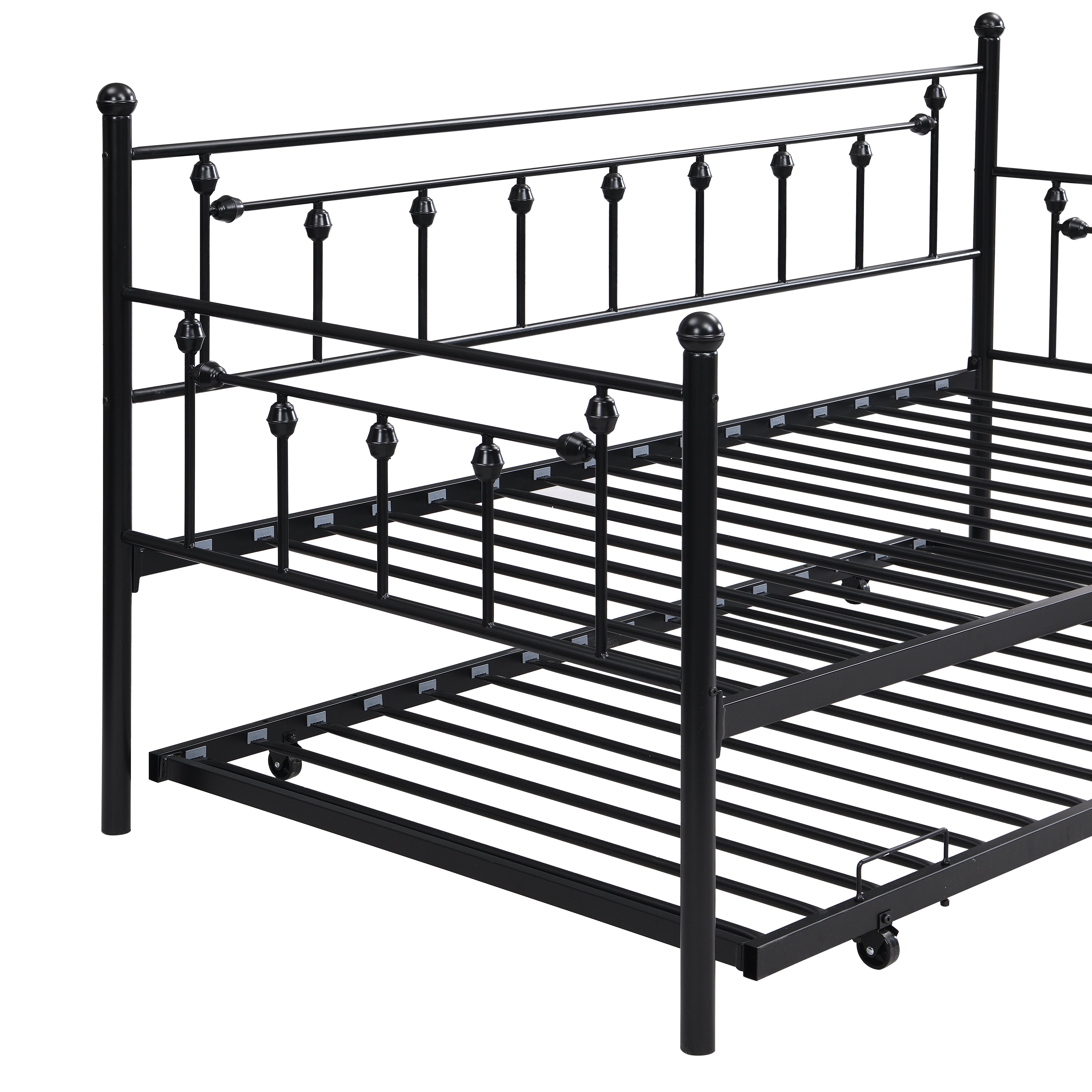 Daybed with Trundle