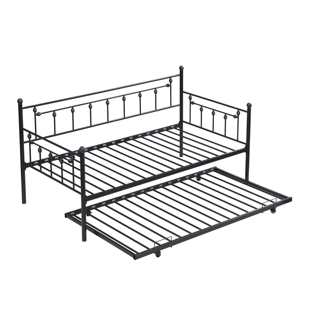 Daybed with Trundle