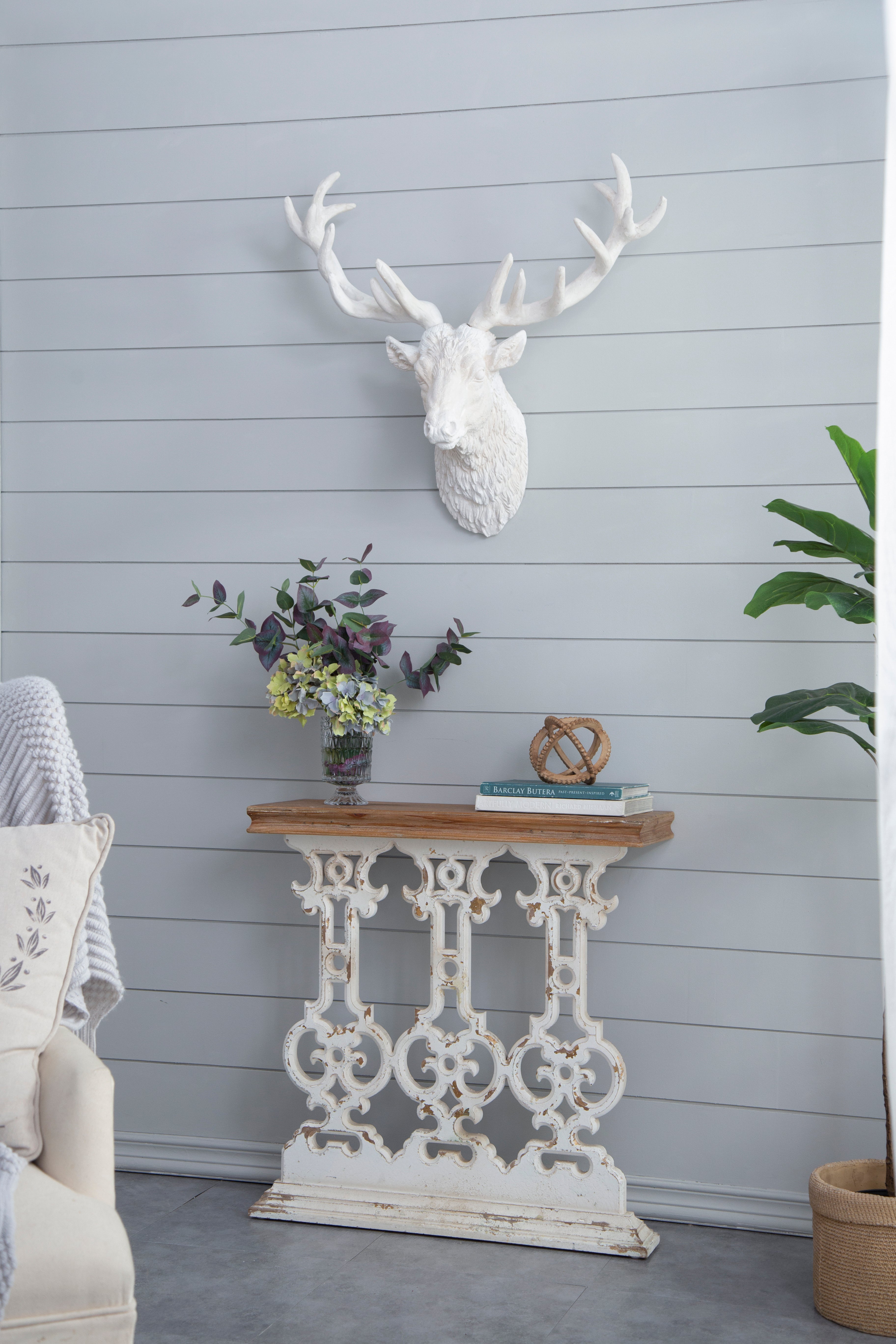 Classic Vintage Console Table