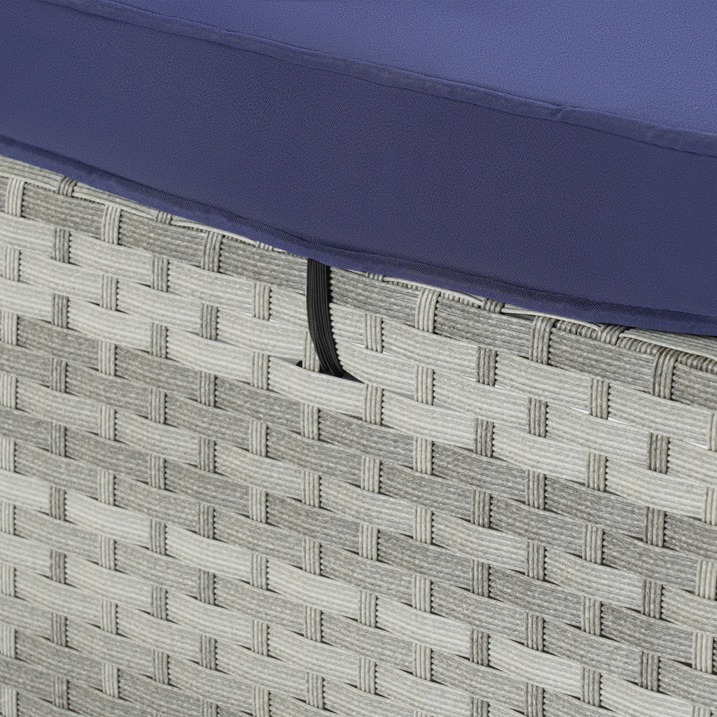 Outdoor PE Rattan Furniture Deck Chair
