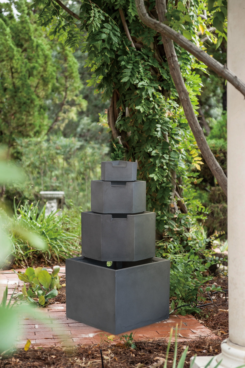 Modern Minimalist Water Fountain