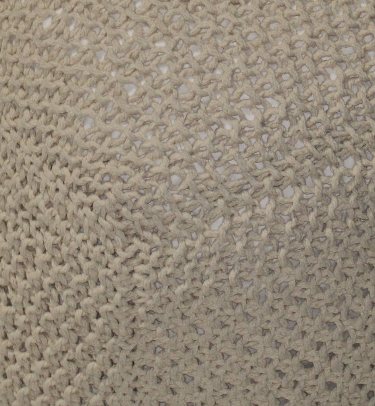 Semi-Rounded Pouf - Cable Knitted - Handmade