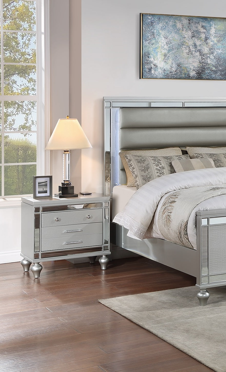 Bedroom Furniture Modern Queen Size Bed Set