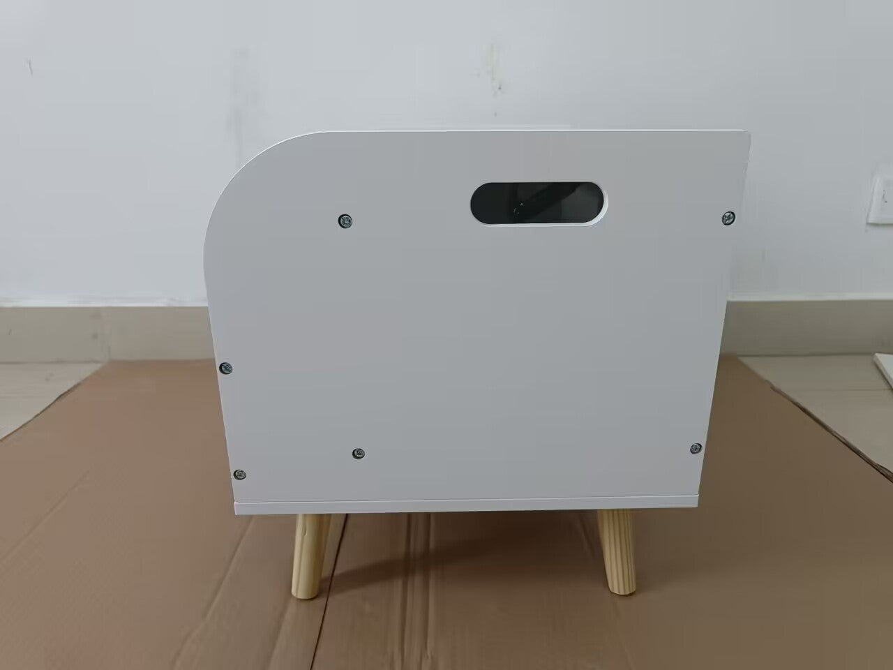 Wooden Toy Box with Front Bookshelf
