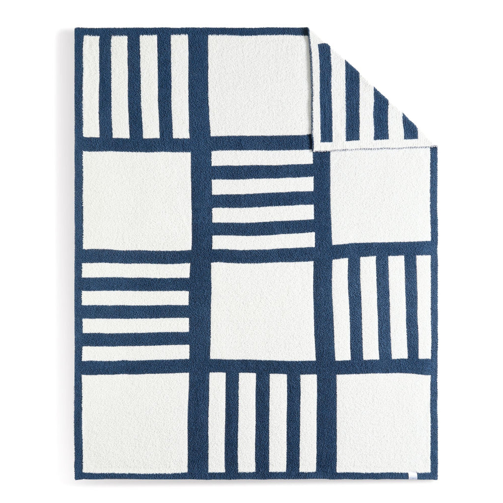 Cozy Stretch Throw Blanket