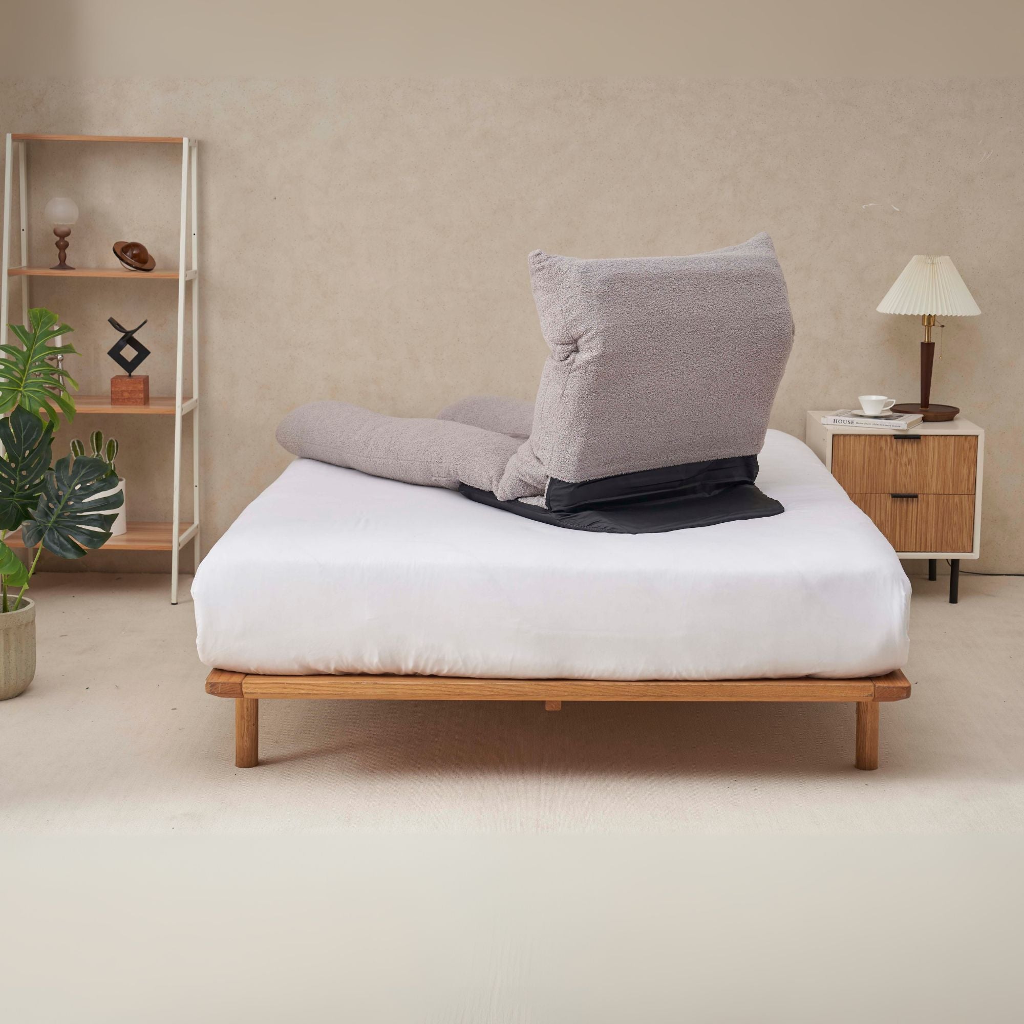 Adjustable U-Shaped Full-Body Recliner for Relaxation
