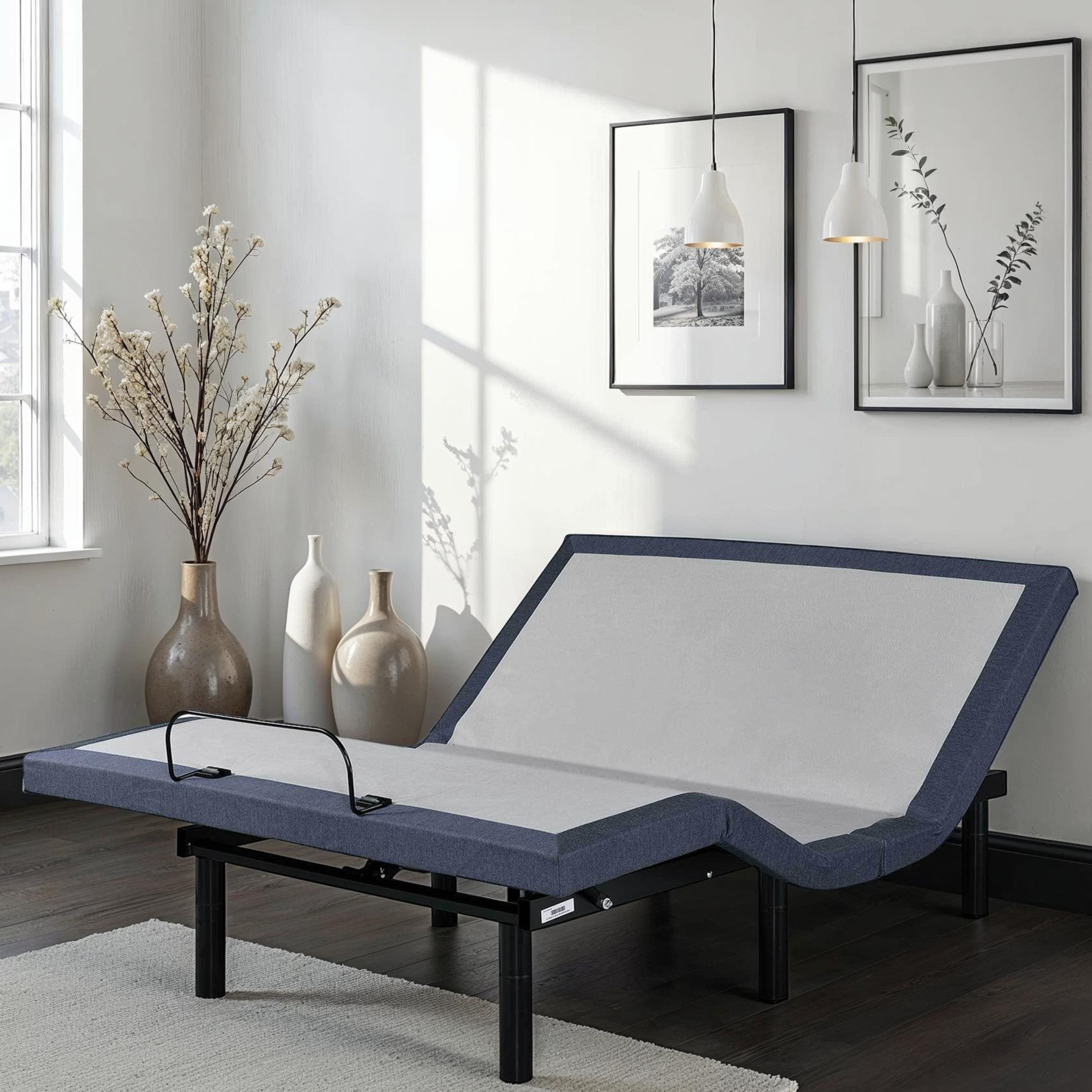 Queen Adjustable Bed Base with Three Vibration Modes