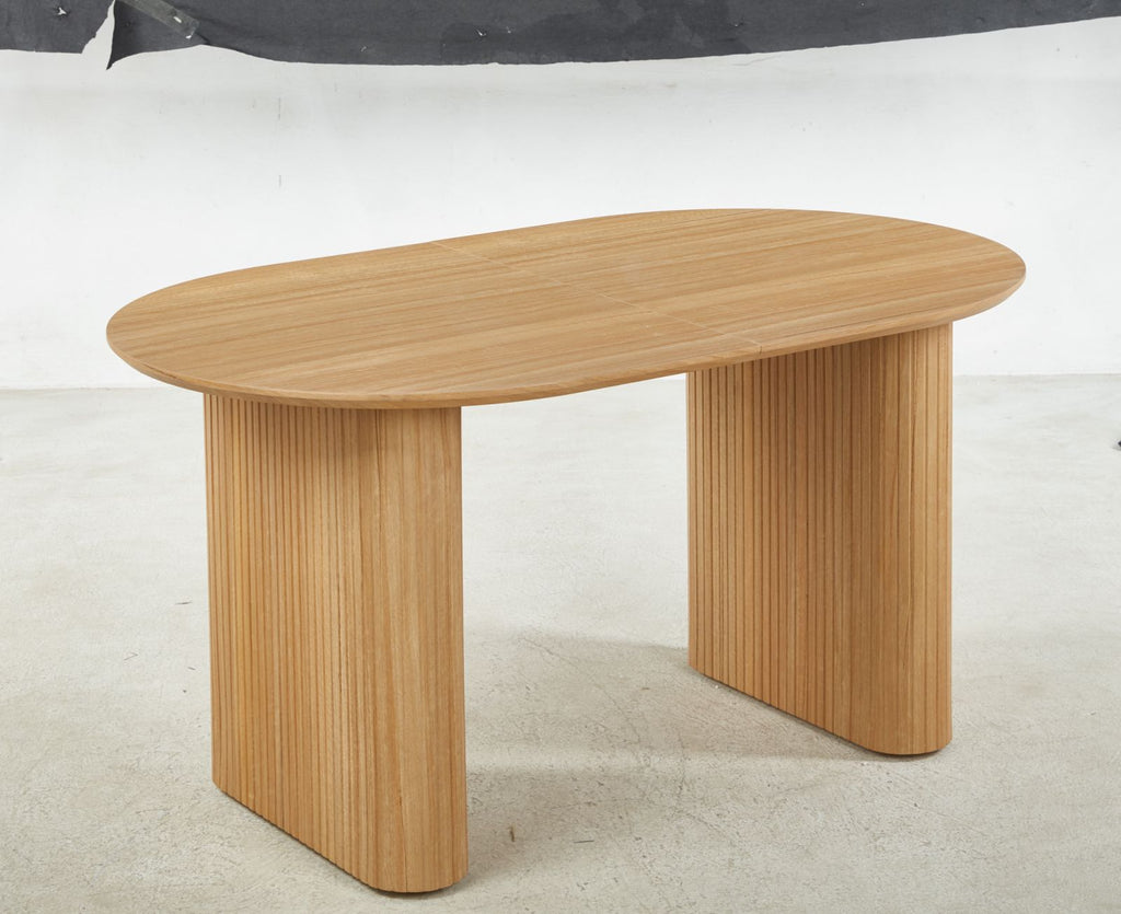 Extensible Dining Table
