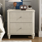 3-Piece Bedroom Set With Queen Size Bed And 2 Nightstands