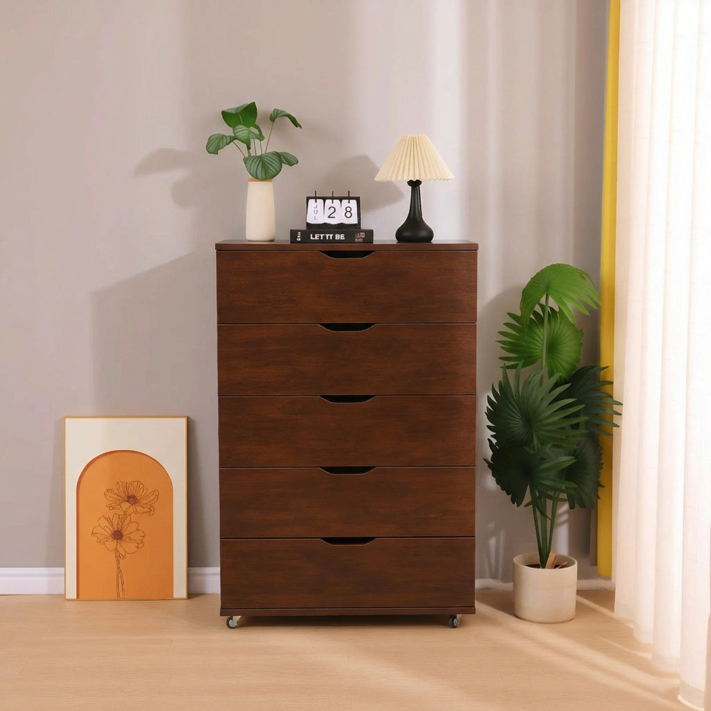 5 Drawer Dresser on Wheels