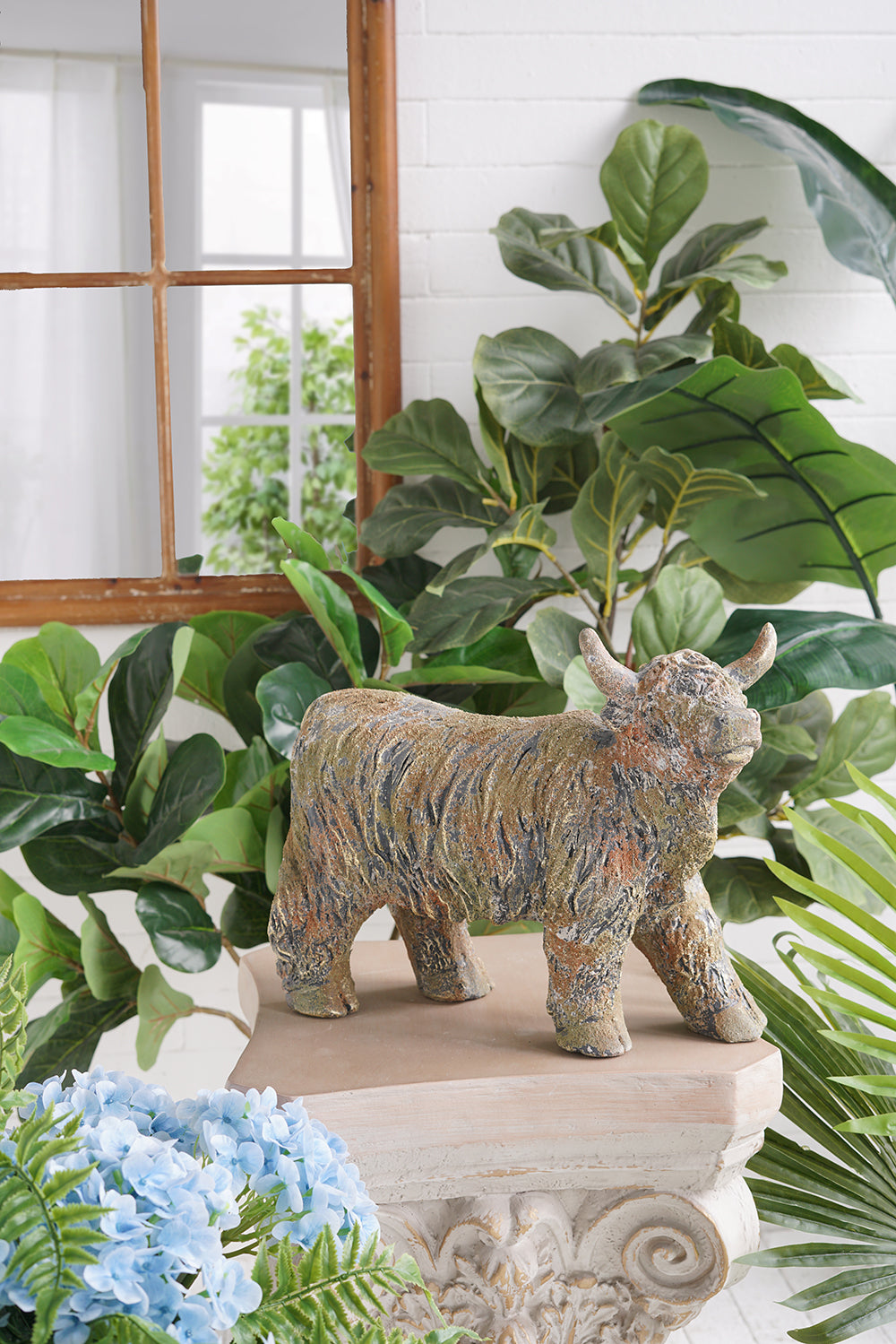 Highland Cow Figurine, 15.9-Inch Handcrafted Sculpture, Antique Bronze